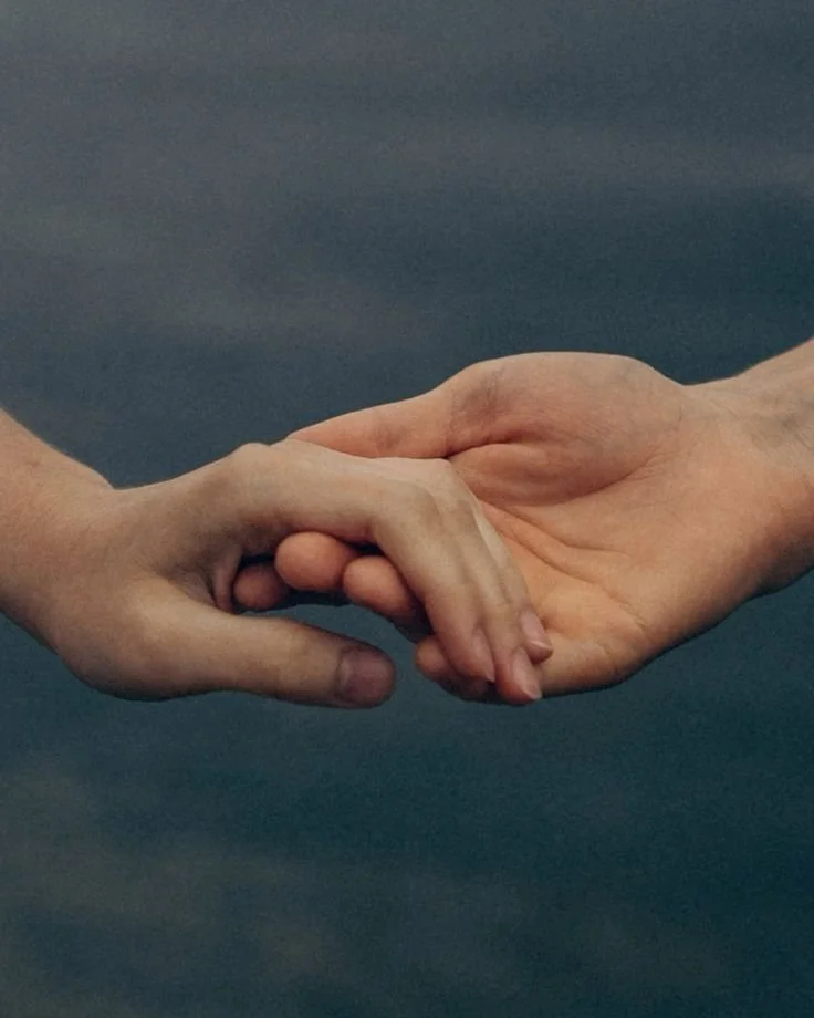 Hypnose et courage : quand demander de l’aide devient un vrai acte de bravoure