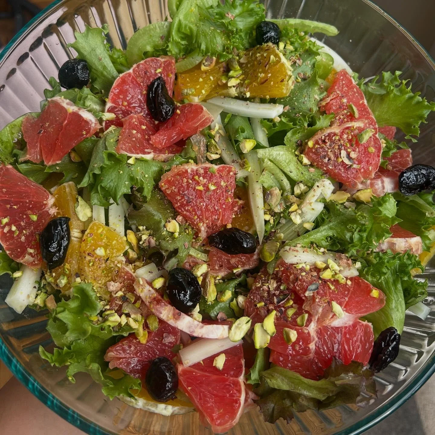 One of my favourites - a yummy salad to make in the last few days of warmer weather 🍊🌞

Ingredients:
- orange
- grapefruit
- pistachios
- black cured olives 
- chopped fennel
- crispy greens
- dressing is olive oil, dijon, lemon, maple syrup

😋