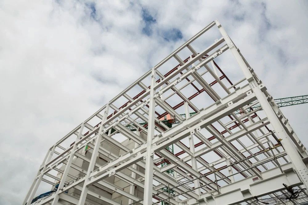 Versatile Lean-tos: The Metal Building Game Changer