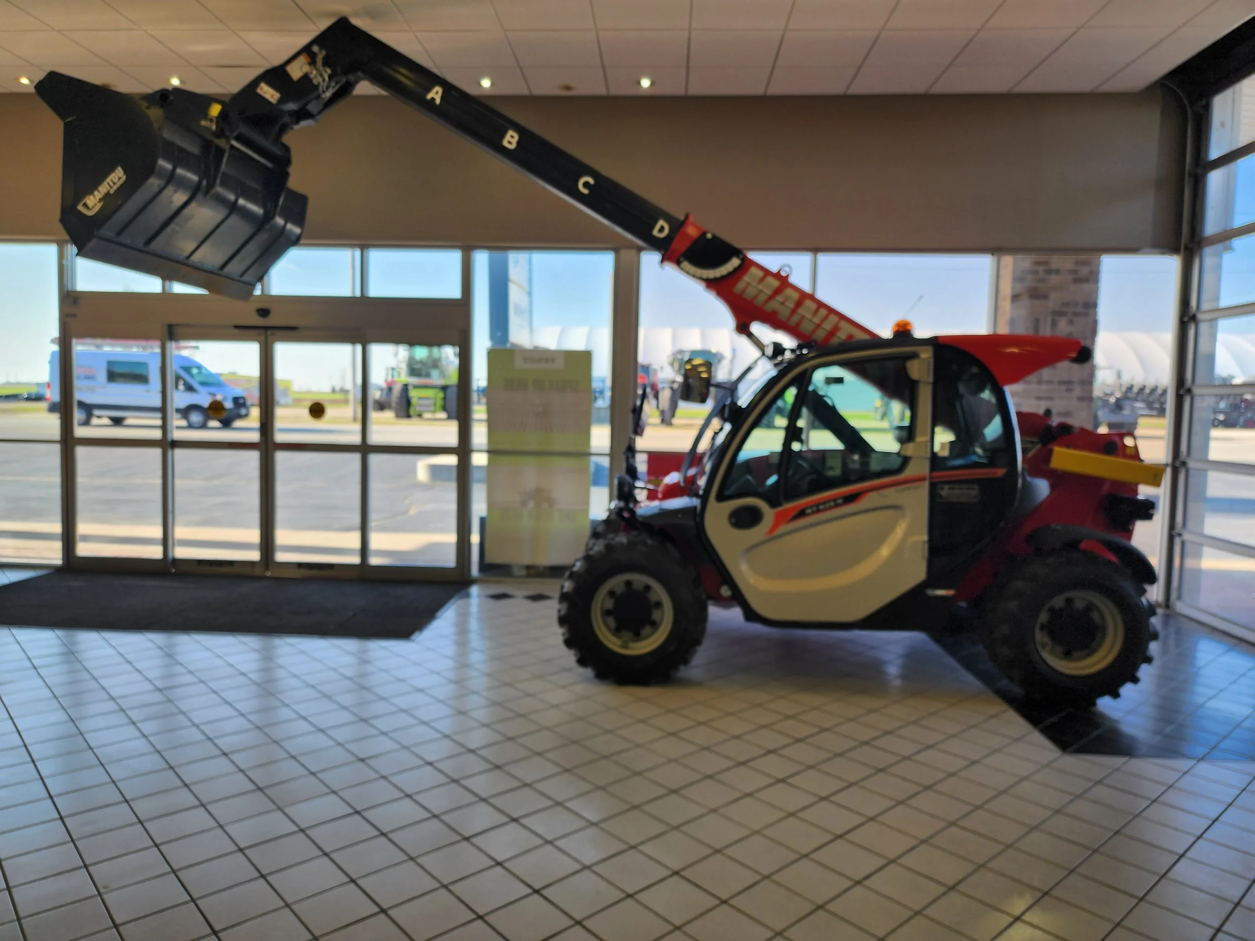 2025 MANITOU MT625H COMFORT