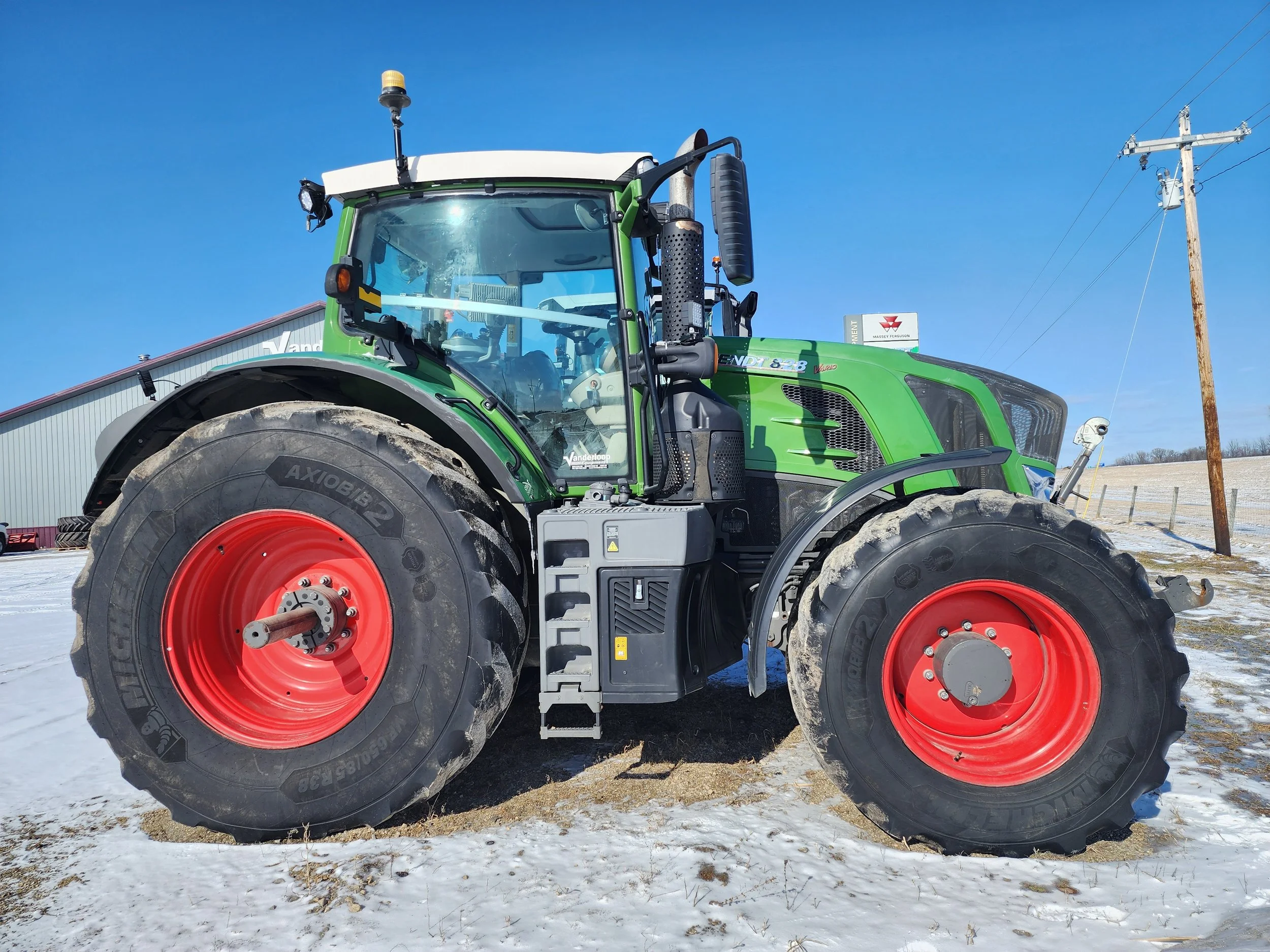 2019 Fendt 828