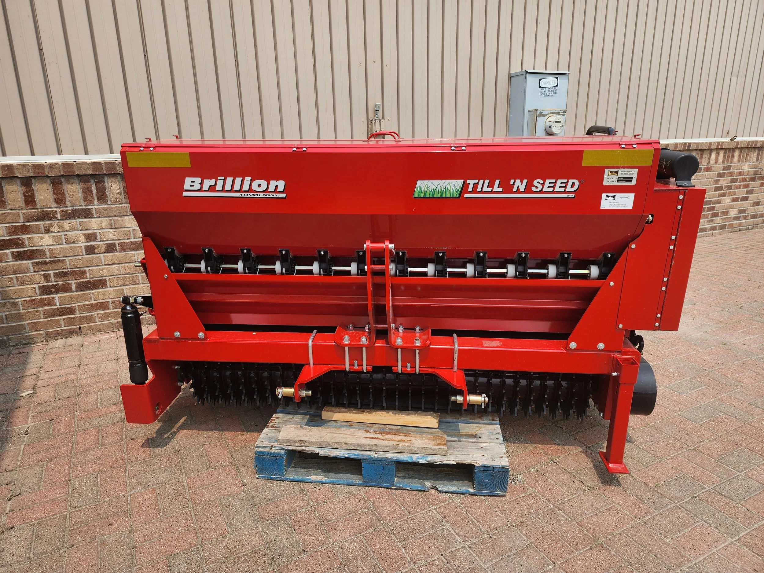 Brillion Till N Seed