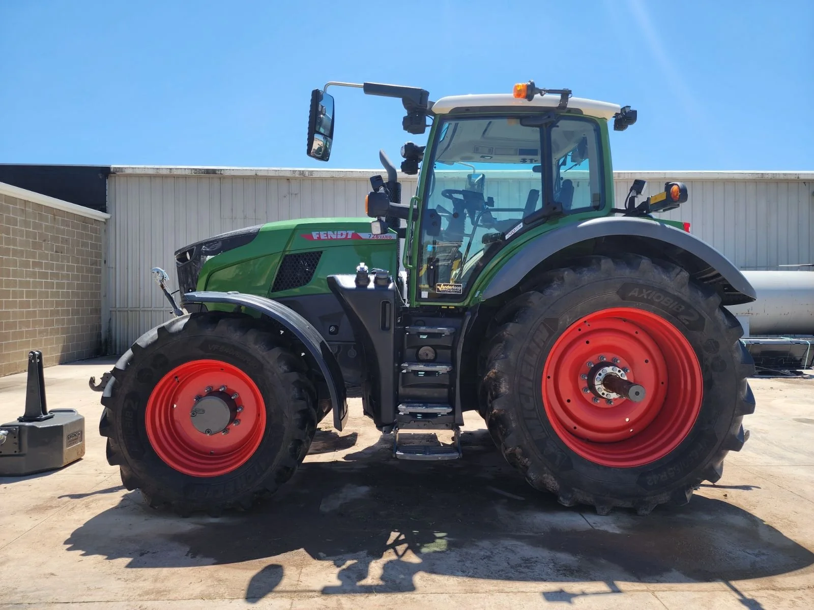 2025 Fendt 728 