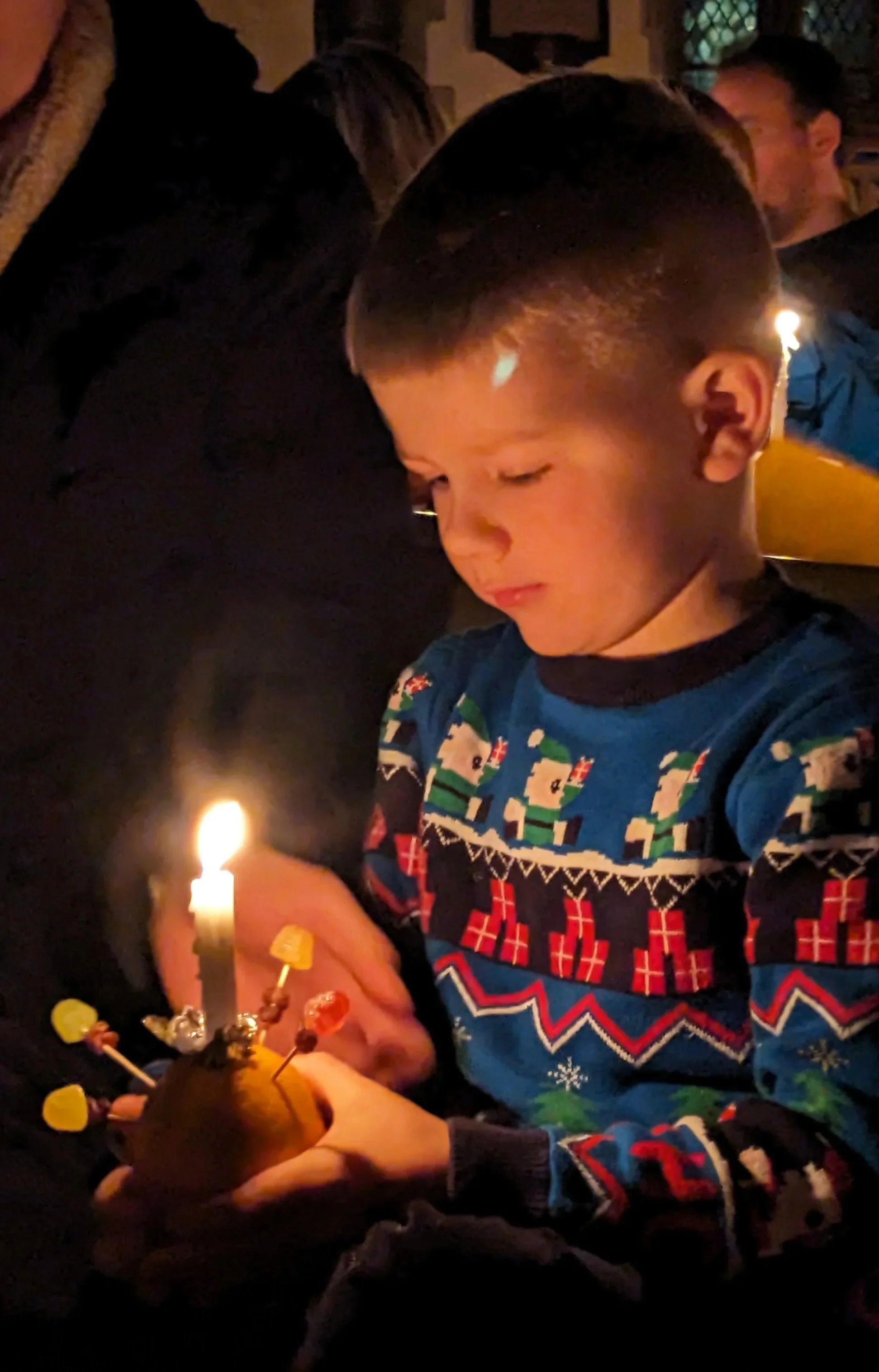 There’s more to Christingle…