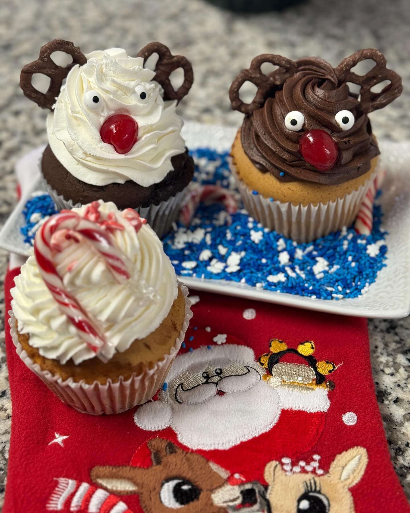 #raindeers #cupcakes and #peppermint candy cupcakes. Now available!
