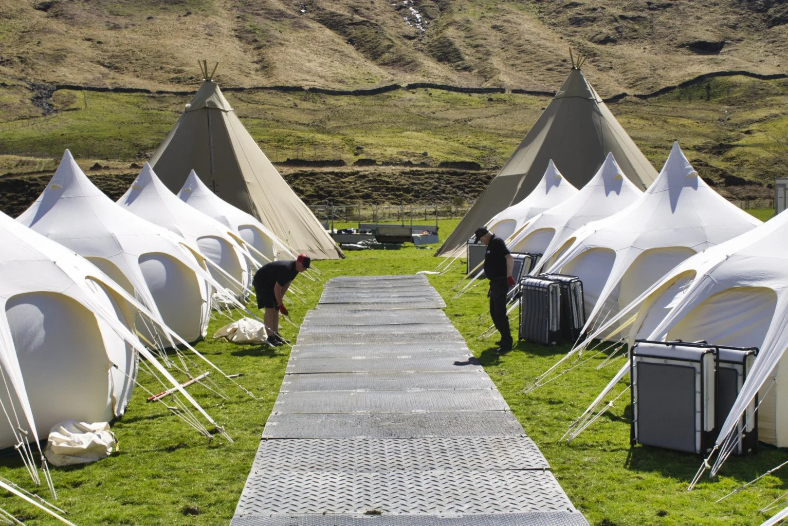 Big Red Beard Highland Kings Ultramarathon Base Camp Tents Ground Protection Events  (19).jpg