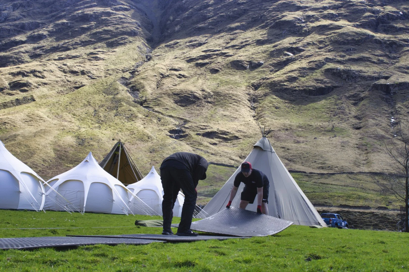Big Red Beard Highland Kings Ultramarathon Base Camp Tents Ground Protection Events  (8).jpg