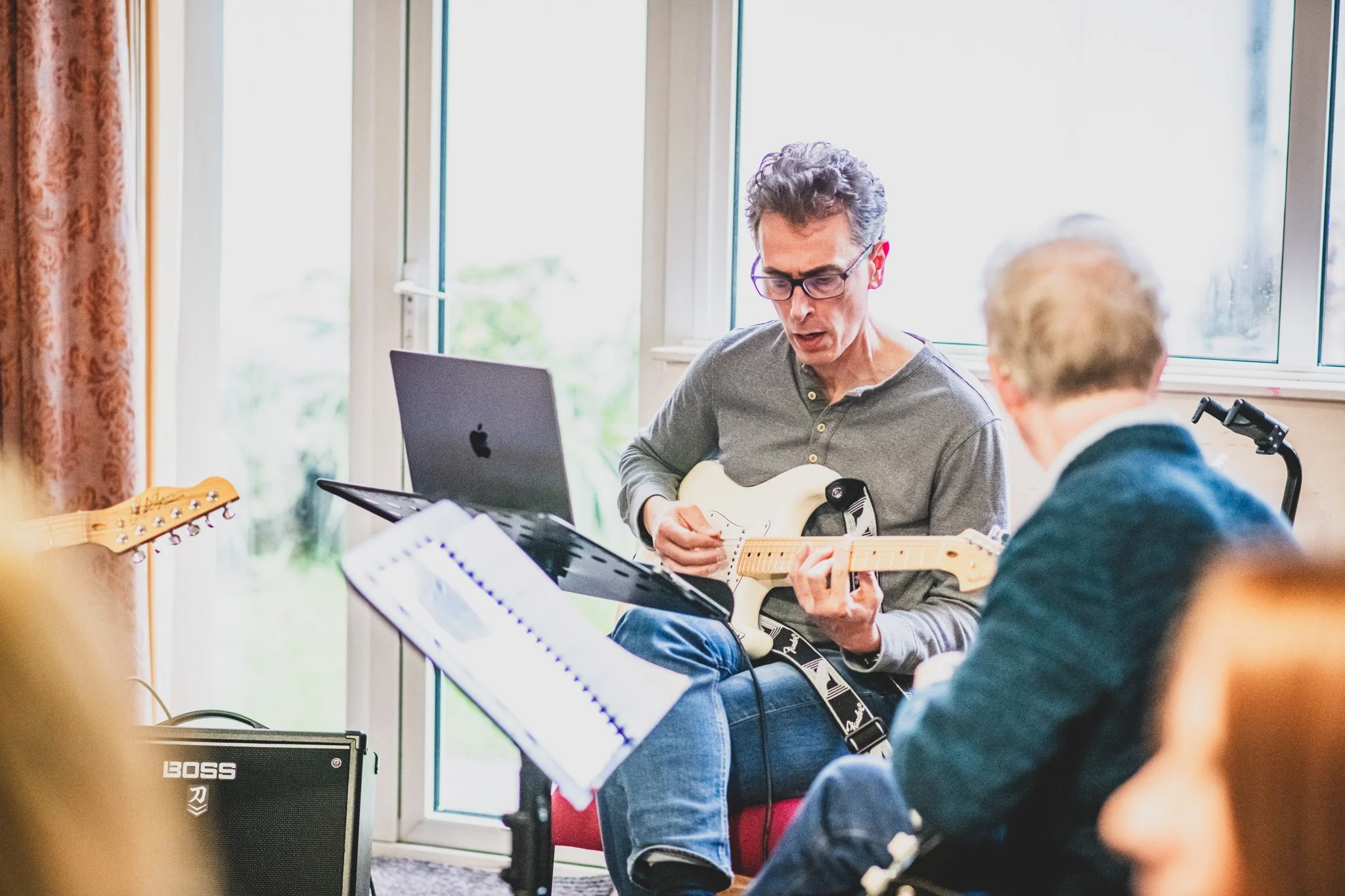 Guitar Lessons in Woking