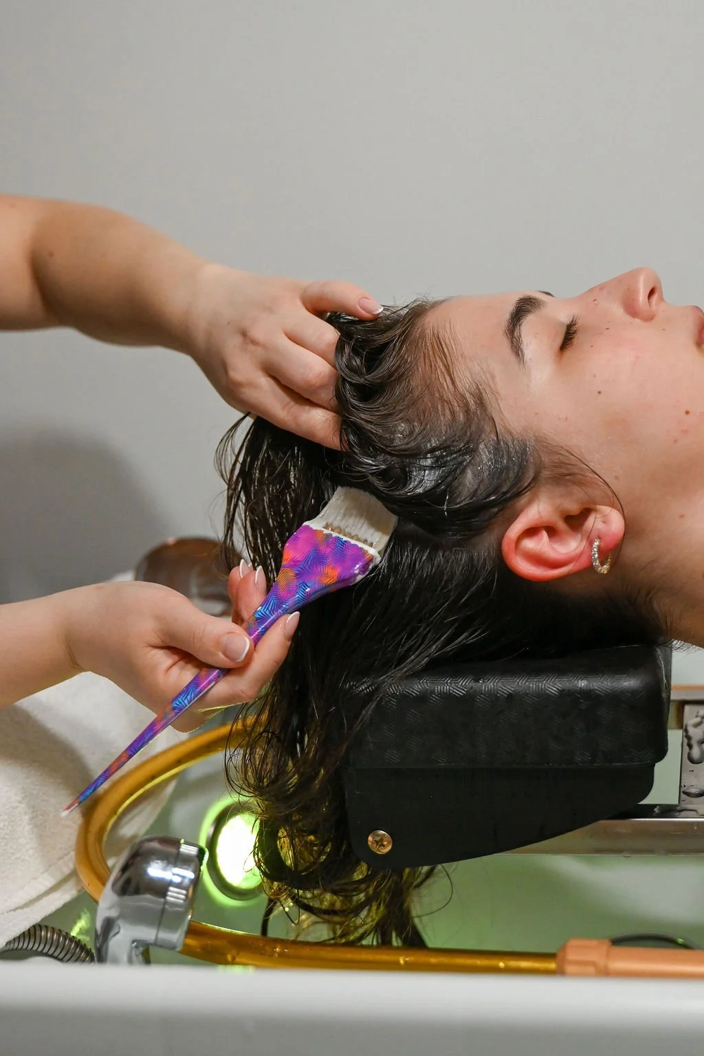 T&amp;R Head Spa Can Help You With Dandruff