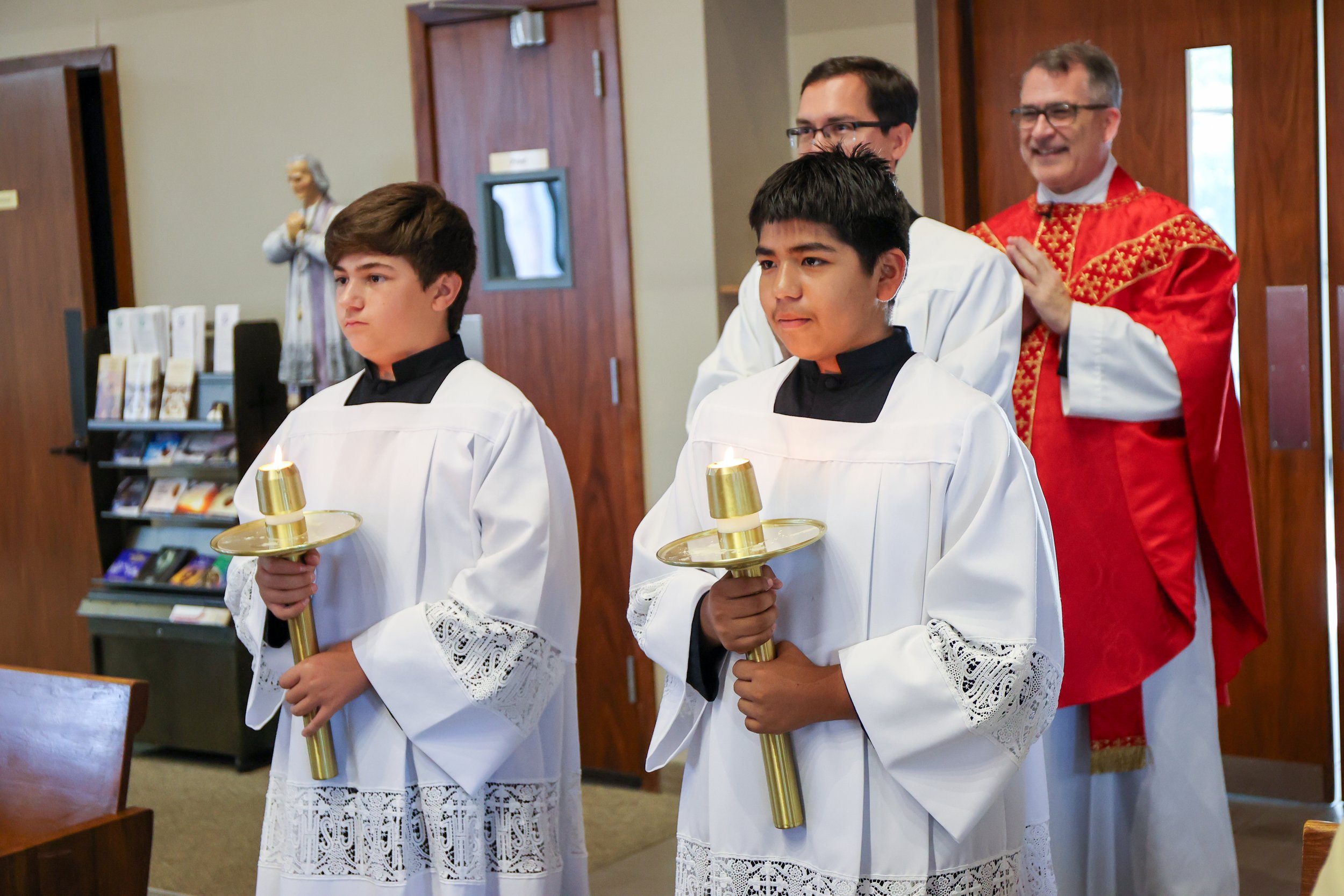 Holy Rosary Academy Students at Mass