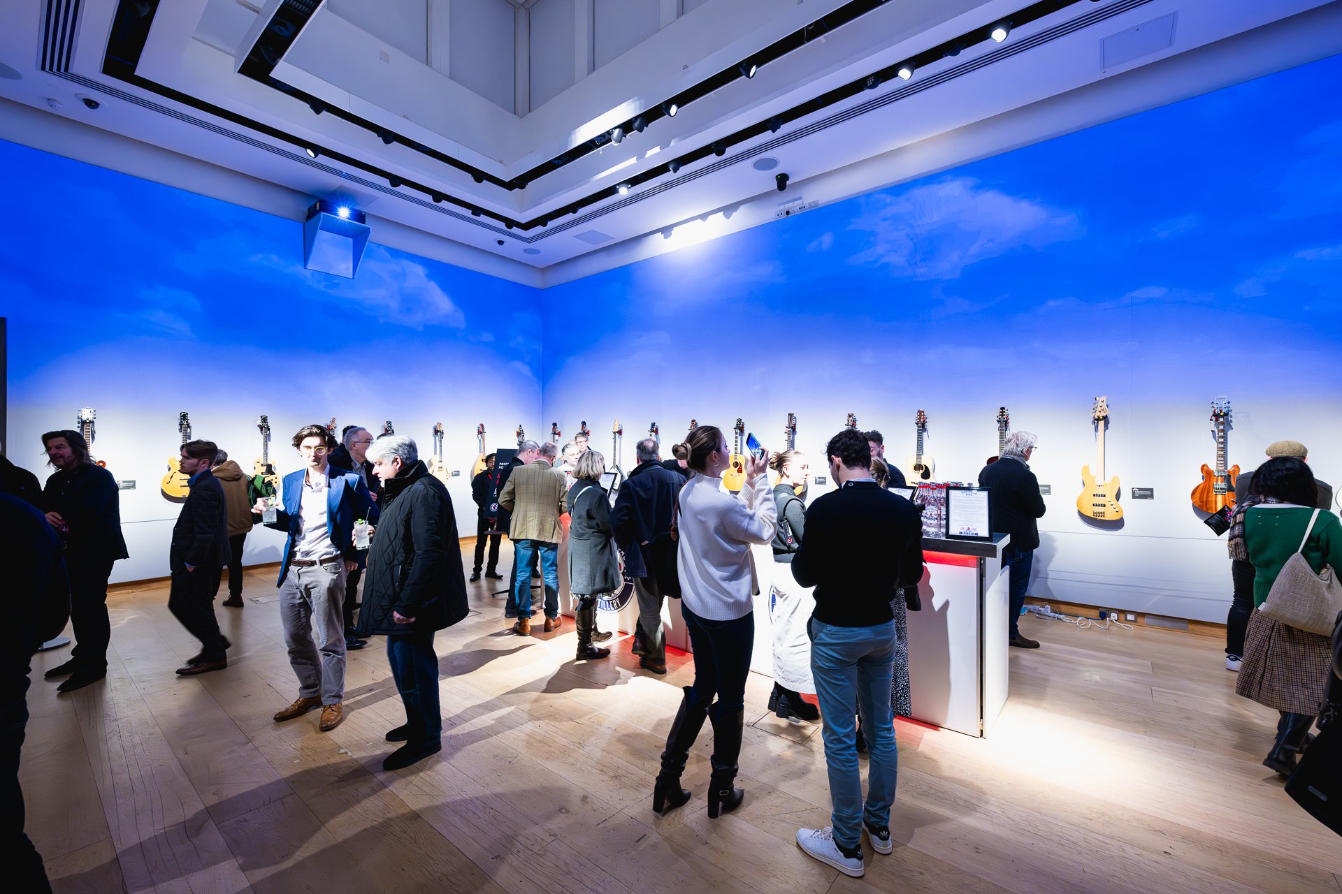 christies-lates-markknopfler-240124-web-socials-1087.jpg