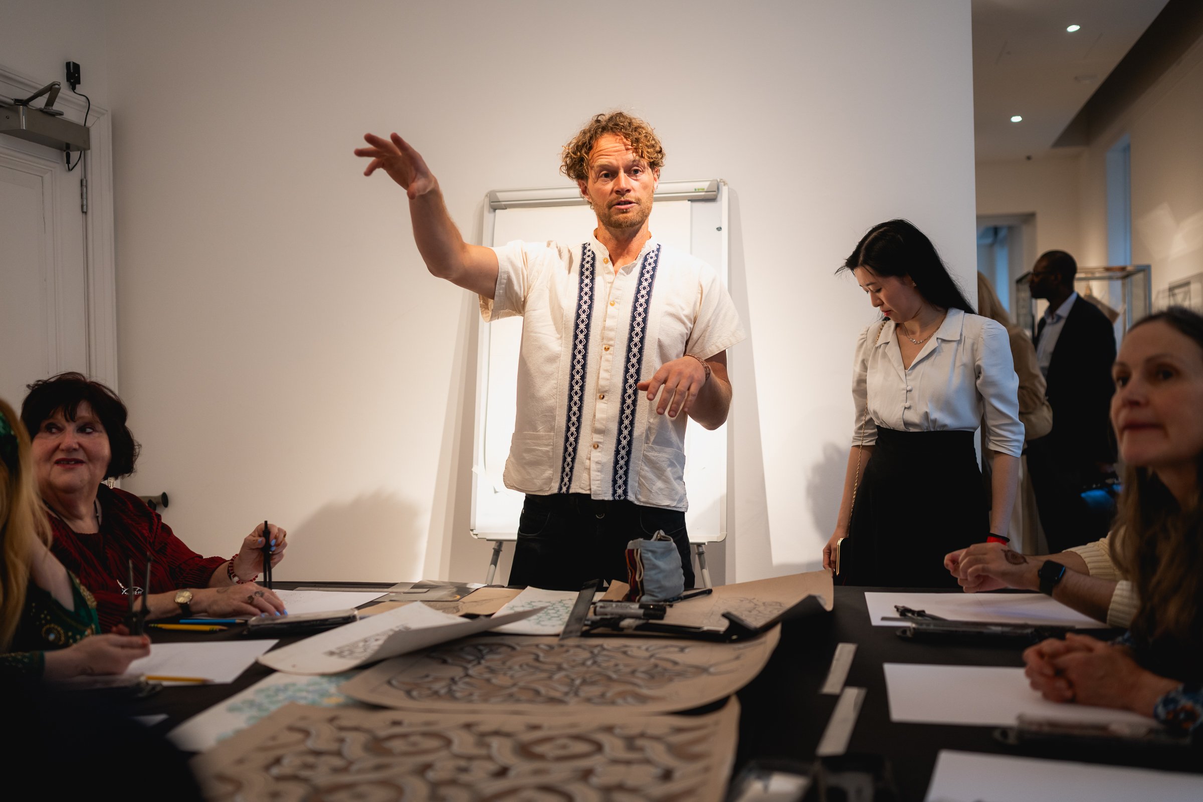 christies-lates-layali-280425-2400px-1244.jpg