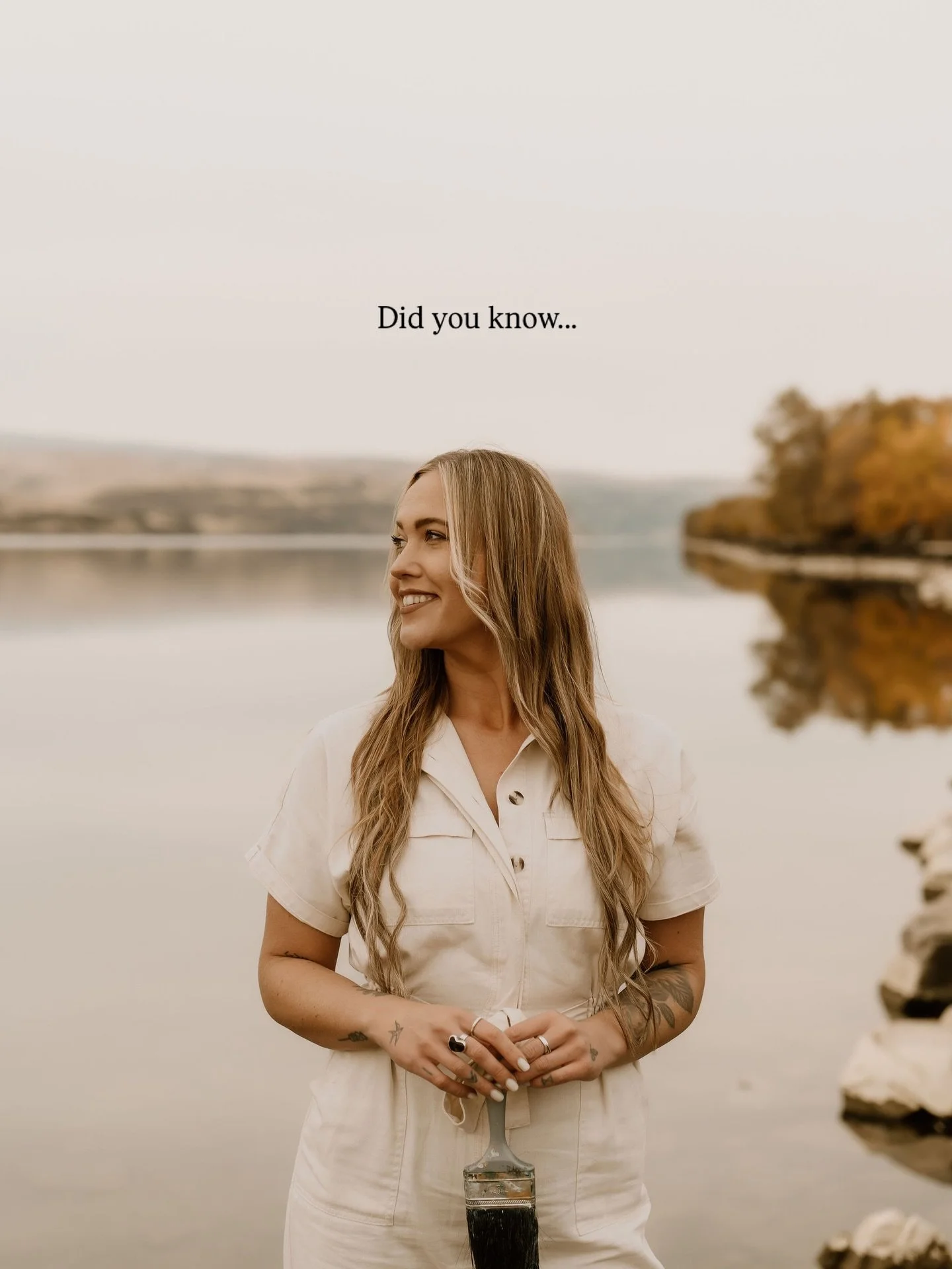 PSA: Custom art orders close March 7th! Let&rsquo;s chat soon if you want to get an original painting of your favorite place. #customartwork

Pics by @elissapurdinphoto