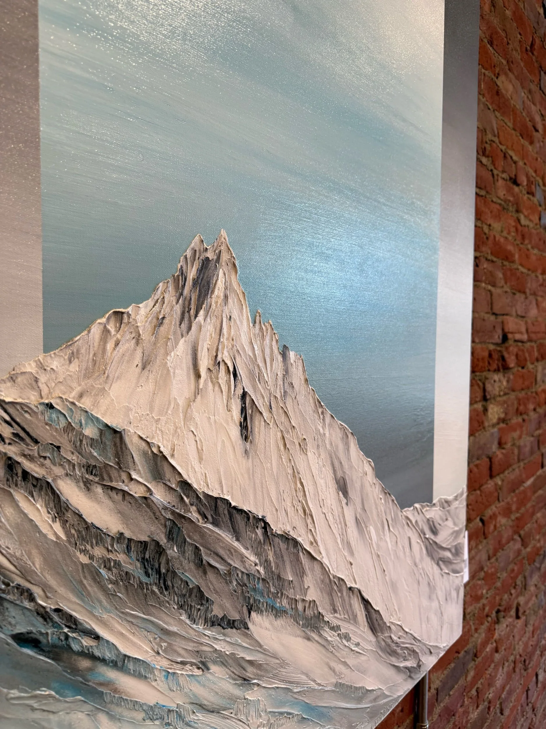aasgard-journey-gradient-modern-nature-mountain-painting-erin-oostra-6.webp