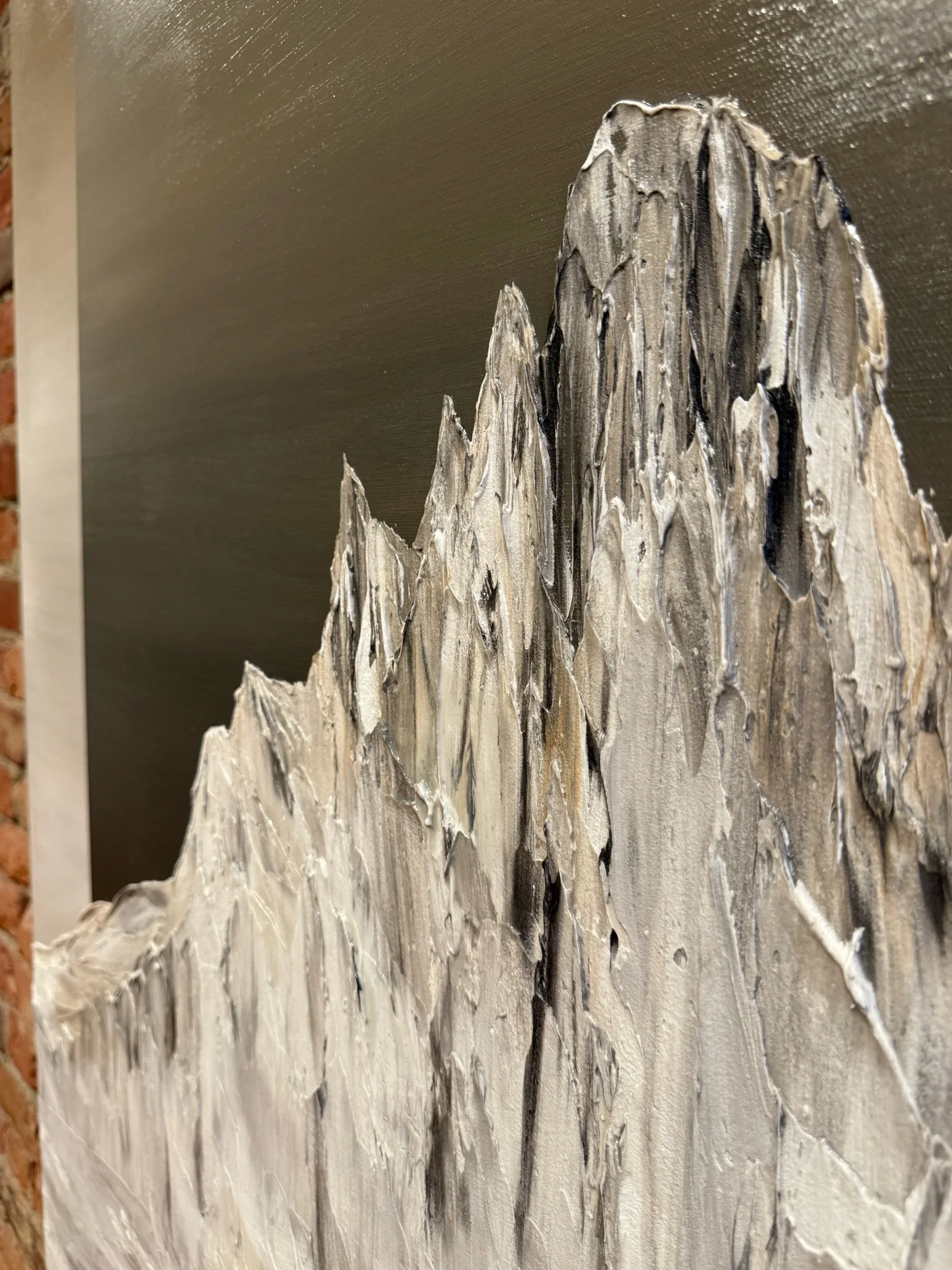 temples-silence-art-erin-oostra-art-mountain-3.webp
