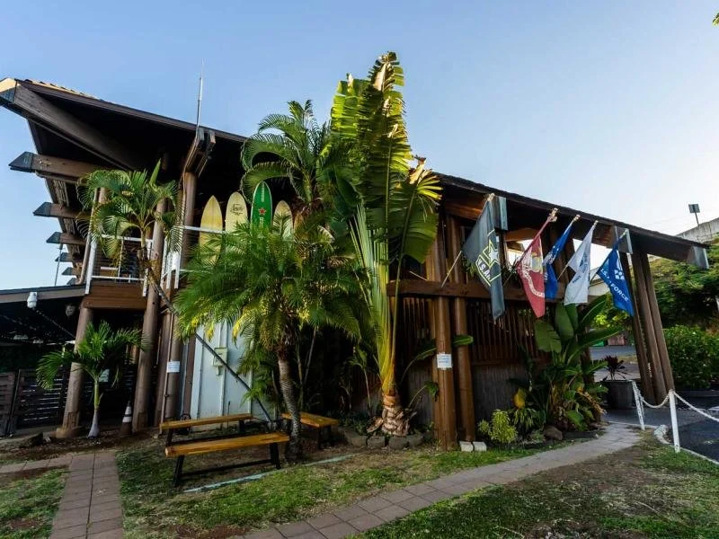 60 Fore Bar & Grill @Barbers Point