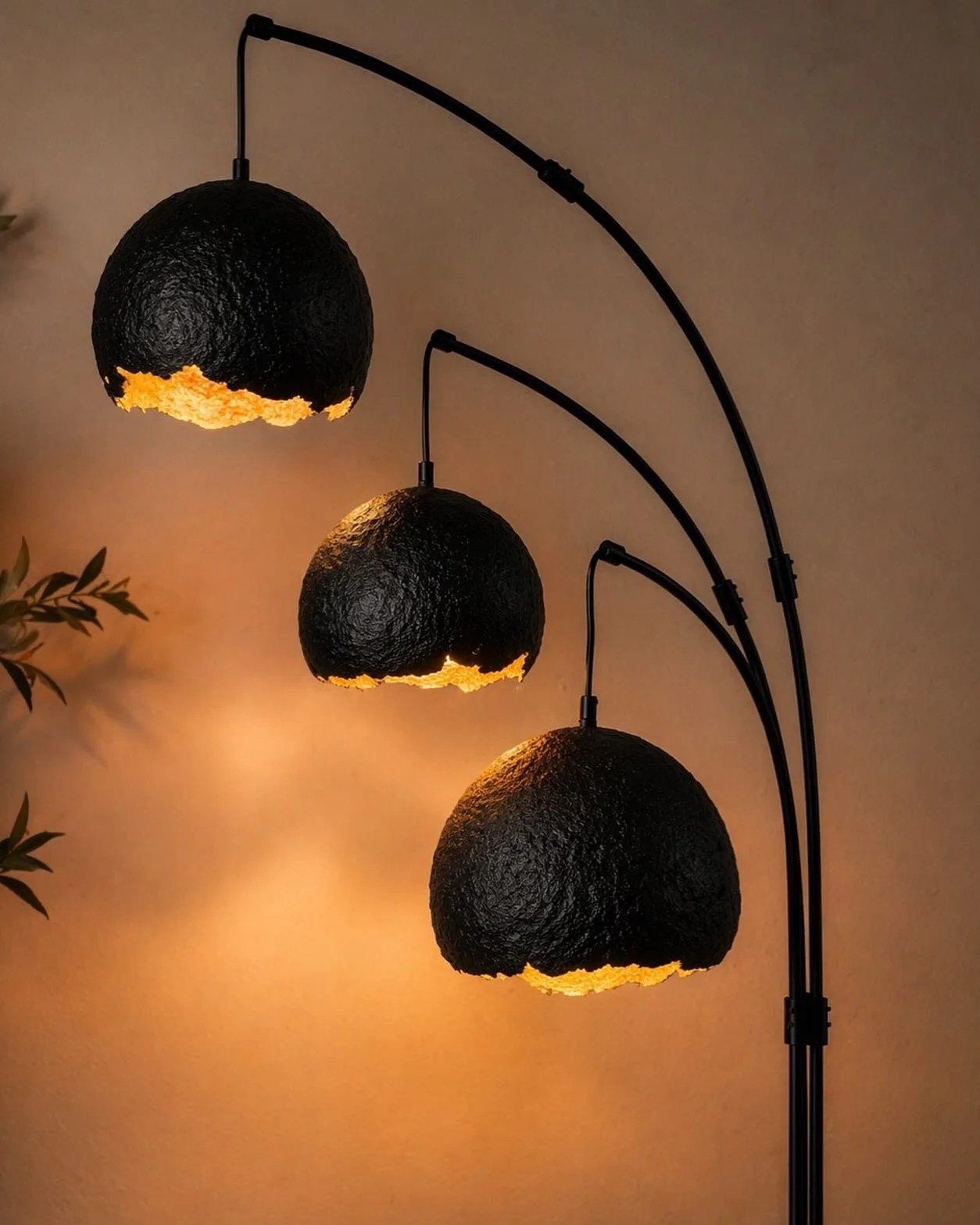 A soft glow, like a quiet conversation at dusk ✨
This piece doesn&rsquo;t just light the room&mdash;it wraps it in warmth, casting golden shadows that feel like home.
Where texture meets light, and design becomes something you can feel.
#WarmInterior