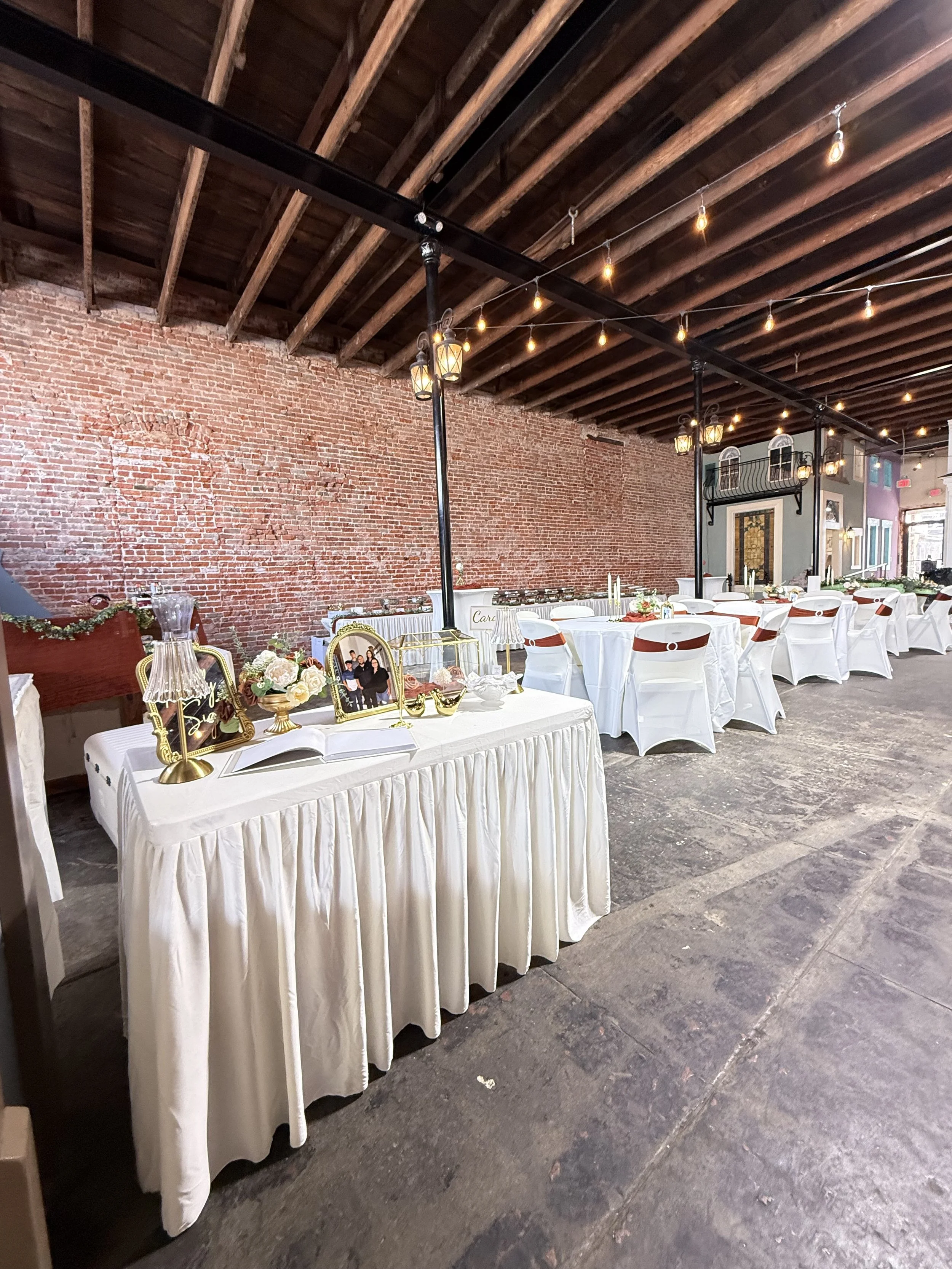 Wedding Reception hosted at Magnolia Square located in New Iberia, LA.