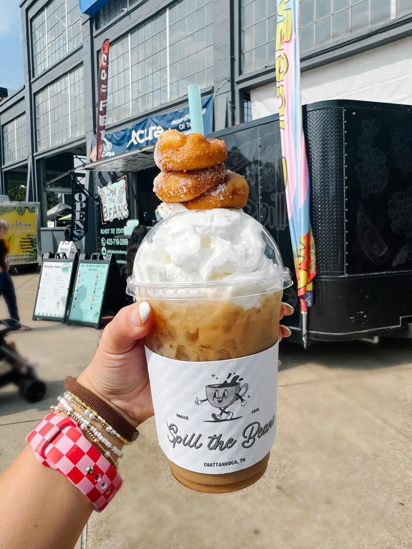 @frodaddydonuts to complete my favorite drink ☕️