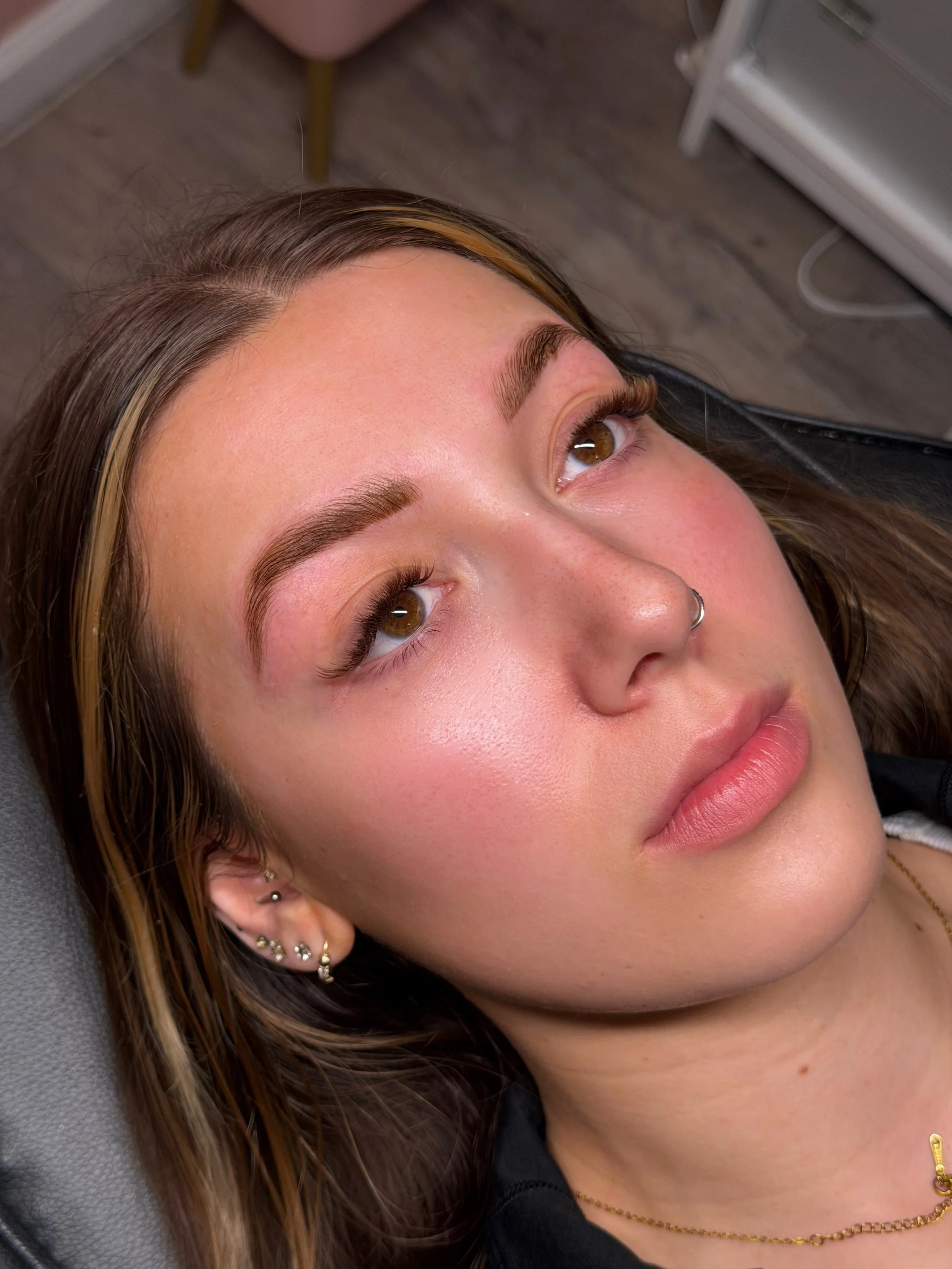 Brow Lamination + Hybrid Stain by Elaina