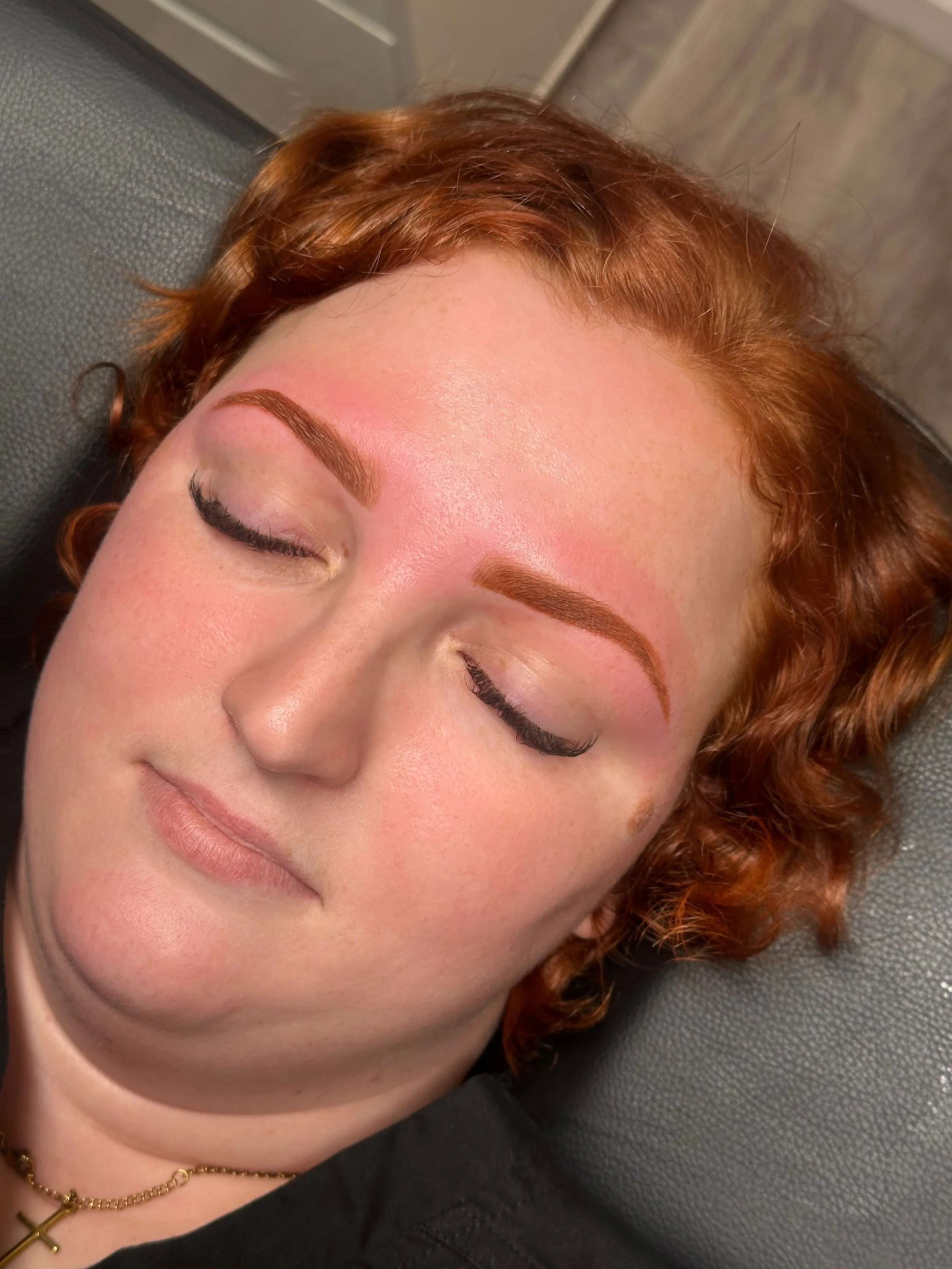Brow Henna Tint & Wax by Elaina