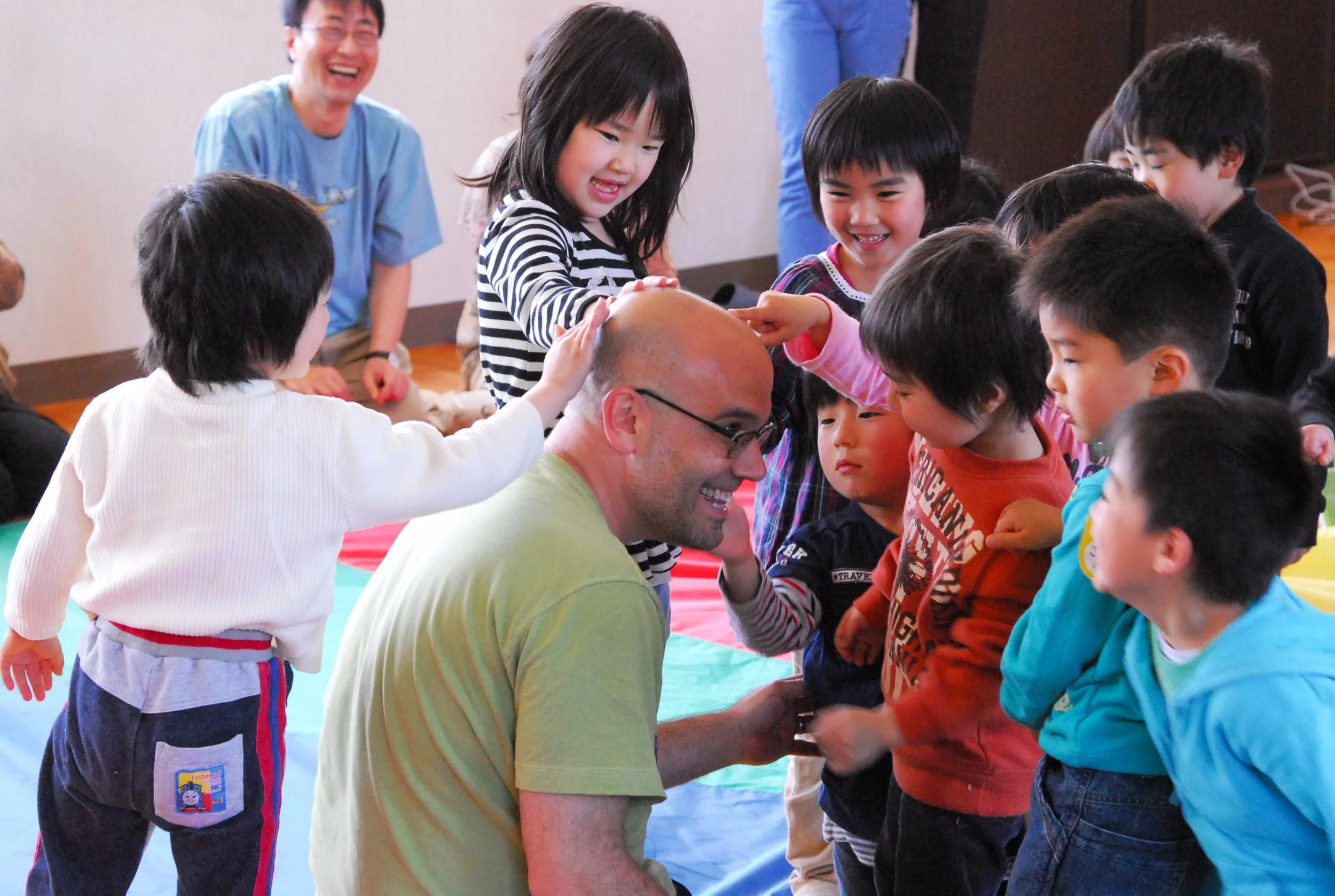 Steve in Japan kids pic.jpeg