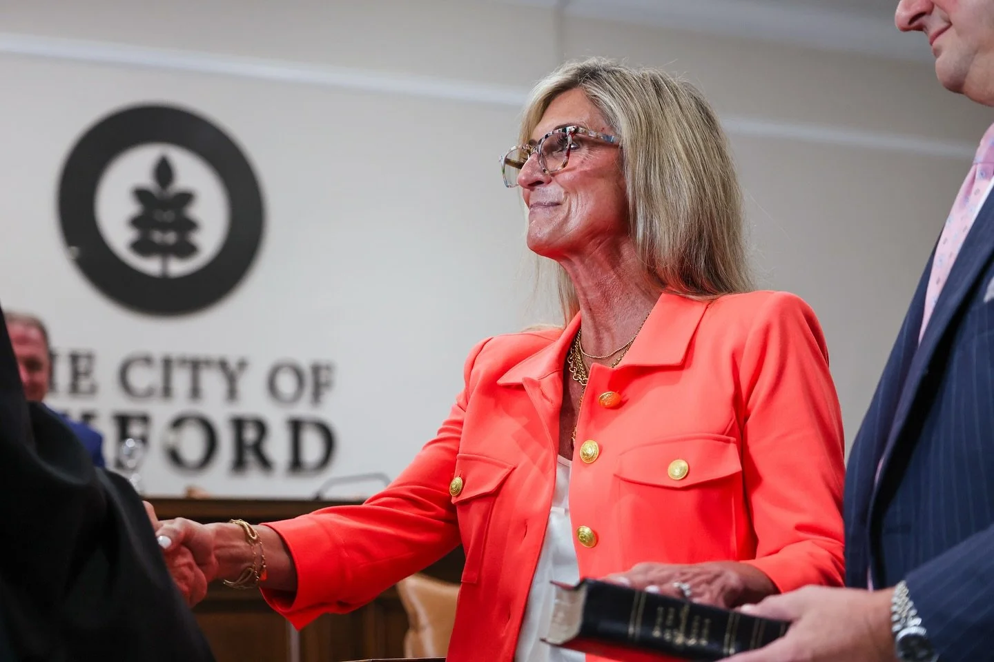 The inauguration of mayor Robyn Tannehill in Oxford, MS. 
Rain forced us inside right after we started but we got it done nonetheless! 
Shot for: Robyn for Mayor Campaign