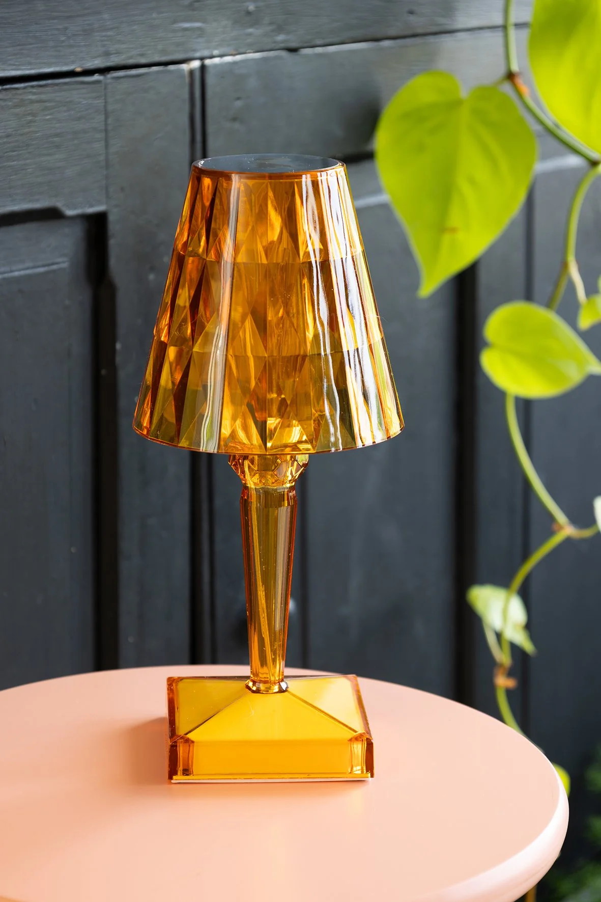 Portable Lamps: Stylish Cordless Designs to Light Up Your Home ...