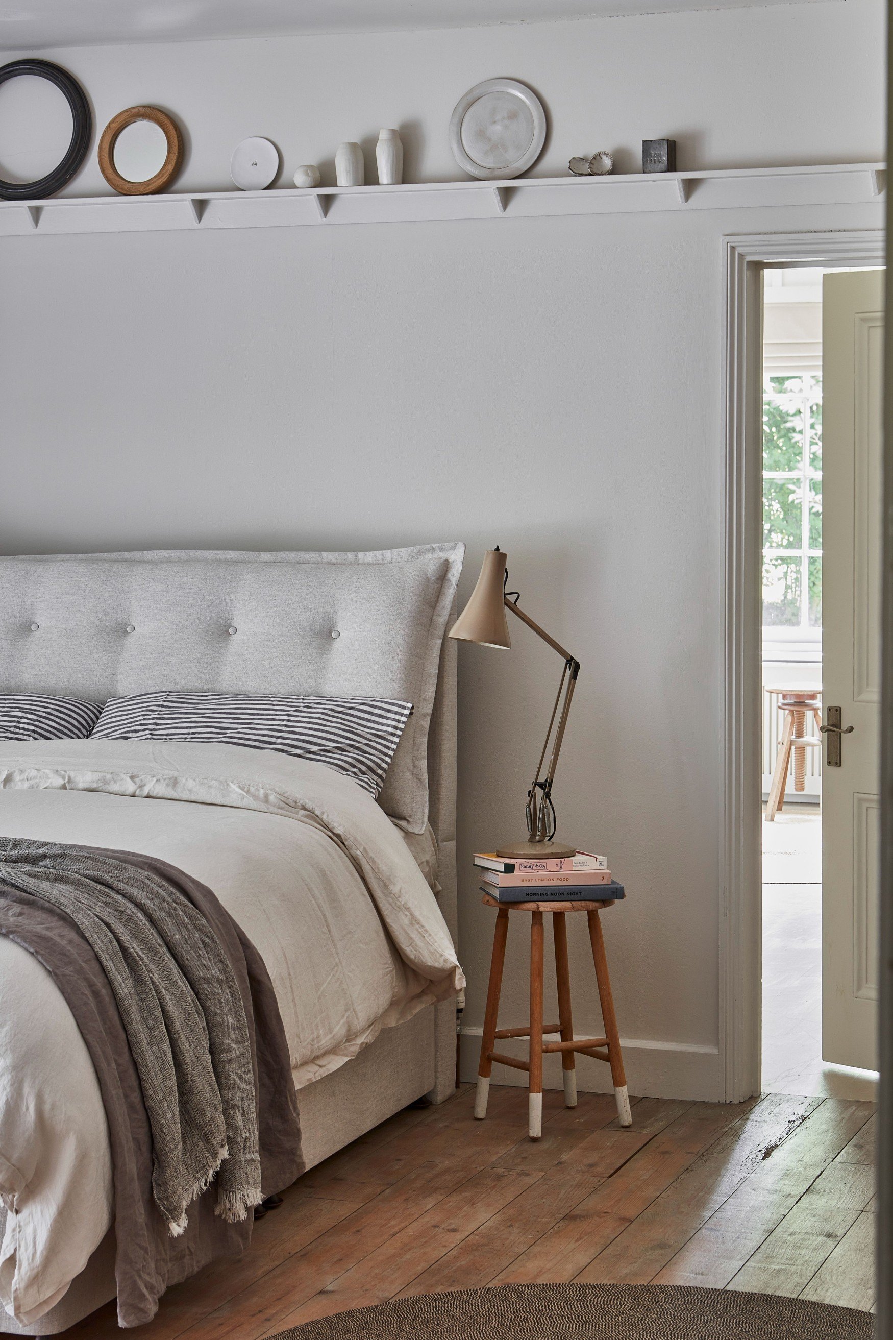 20 Stylish Headboard Ideas to Refresh Your Bedroom