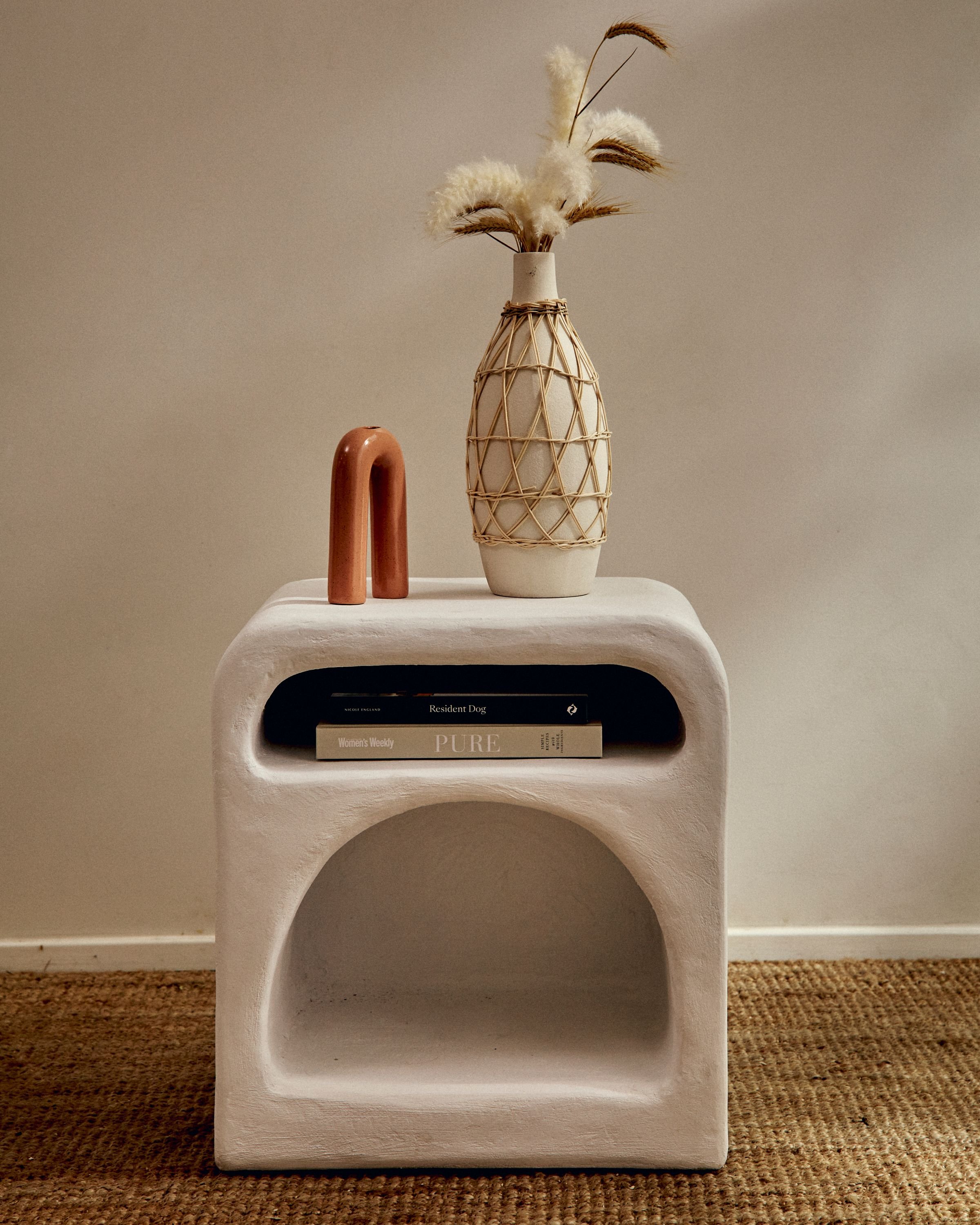 Anema Bedside Table