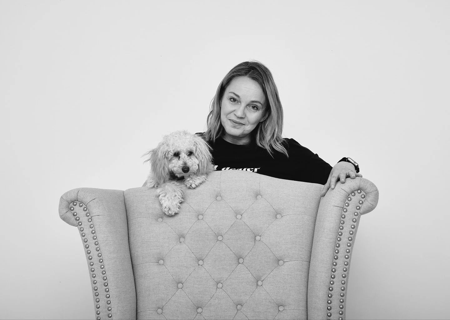 A HUGE thank you to @kimcofield_photography for capturing these adorable photos of my fur babies &amp; I! It&rsquo;s not often that you catch me in front of the lens 🫣

She travelled all the way from Mildura to attend a photography conference with m