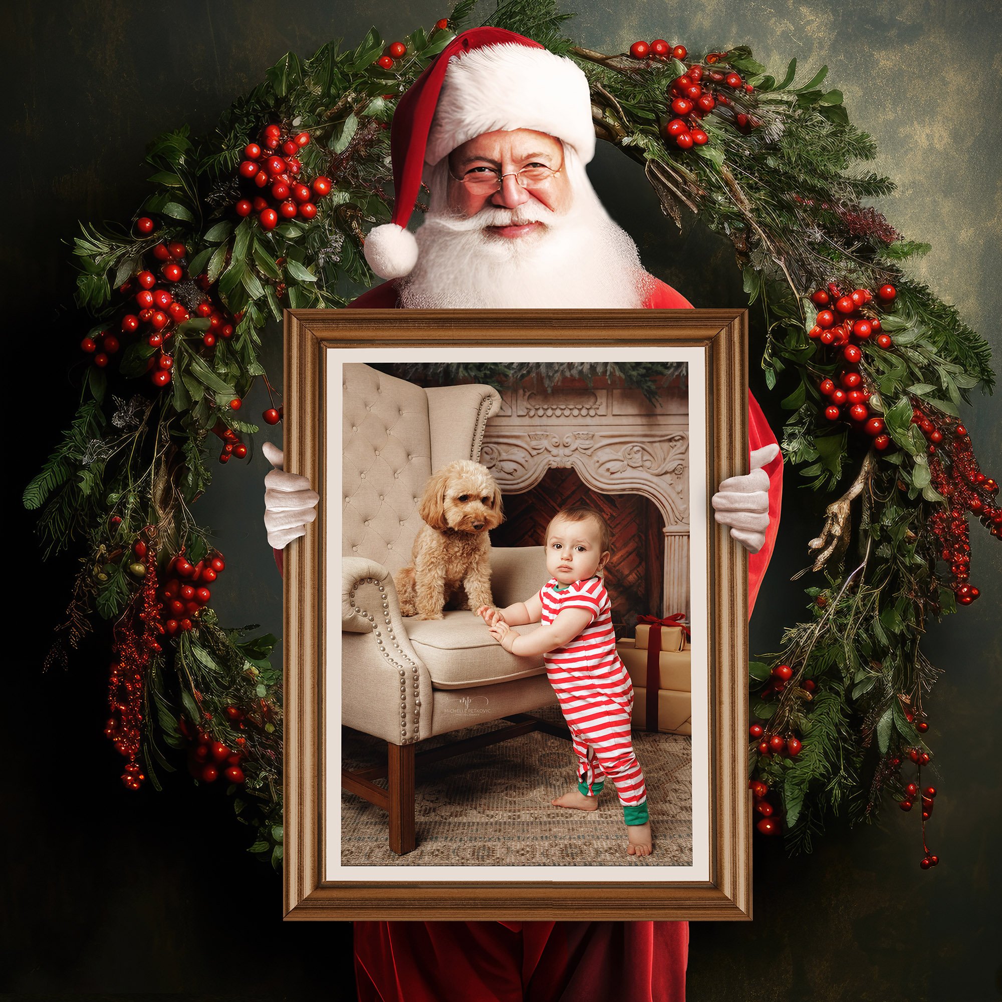 1-SantaFrameDigitalBackdrop-FestiveWreath.jpg