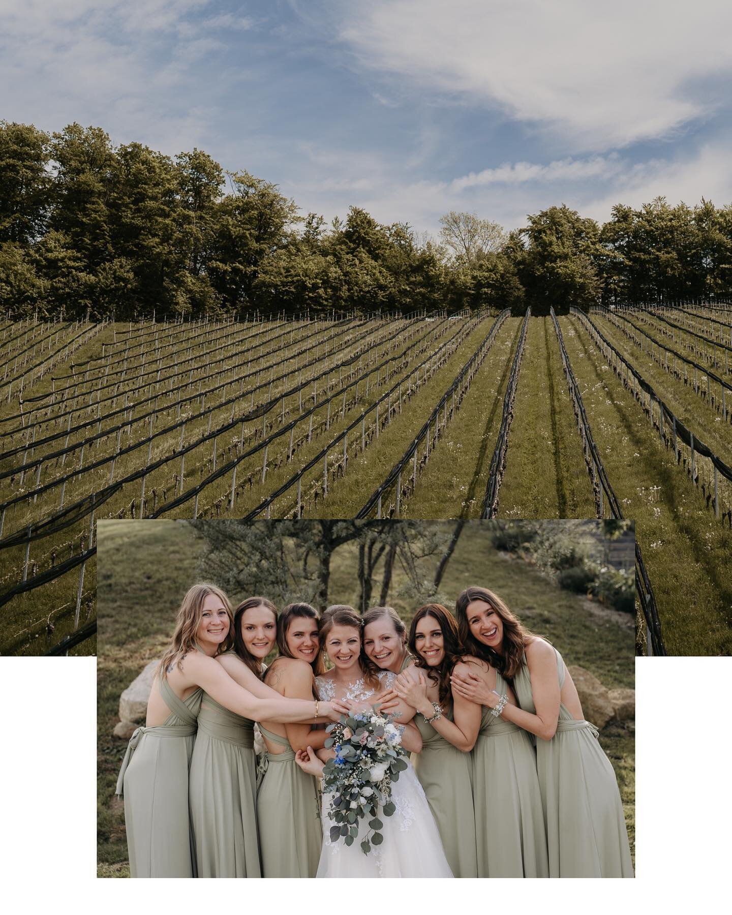 Ich hab echt immer so ein unfassbares Gl&uuml;ck mit meinen lieben Paaren und all die wunderbaren Hochzeiten 🫶🏻 VIELEN DANK 🤍

#weddingphotography #wedding #weddingday #weddingdress #weddinginspiration #weddingideas #love #s&uuml;dsteiermark #wein