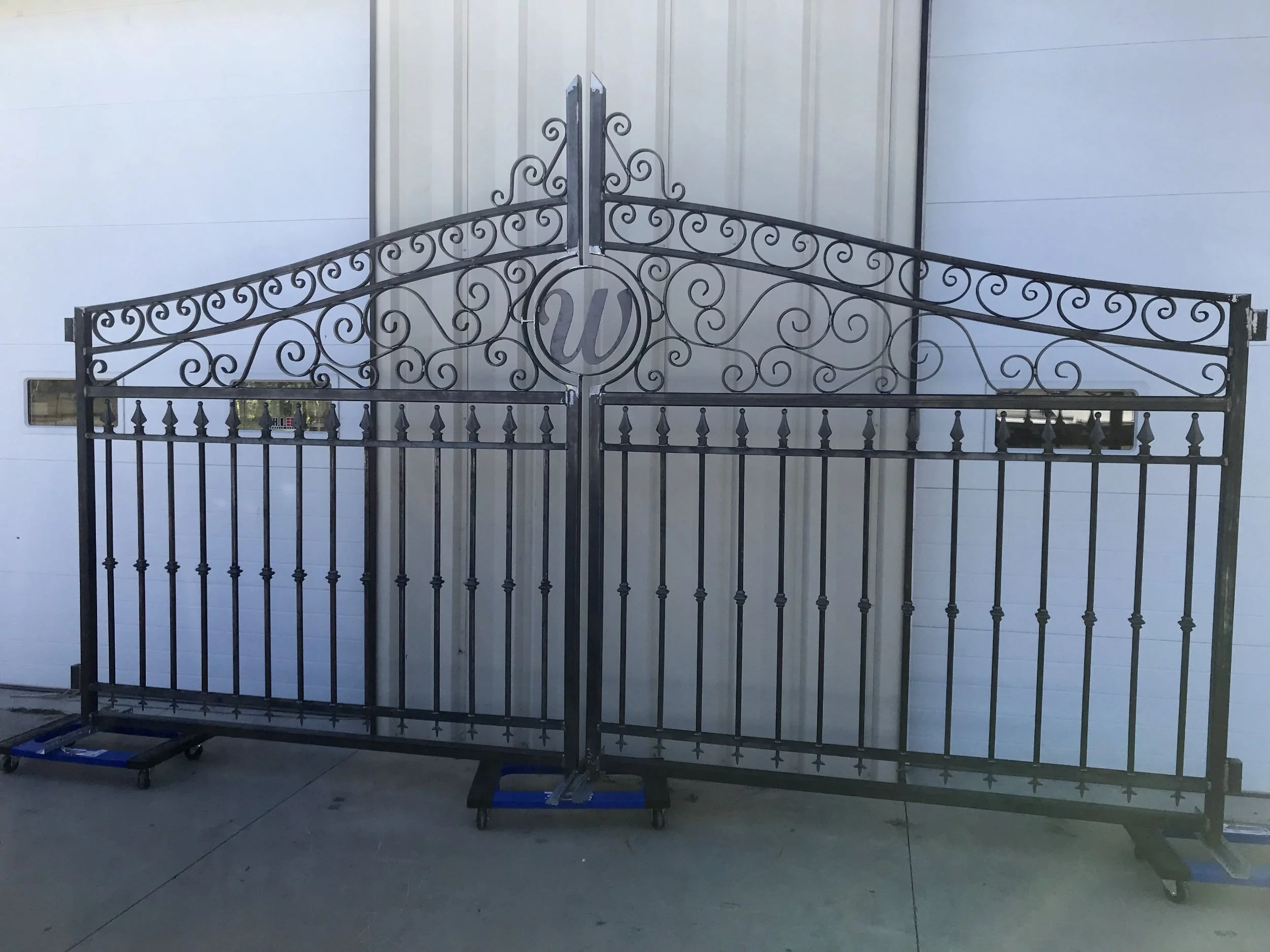 Gate Picture 2.jpg