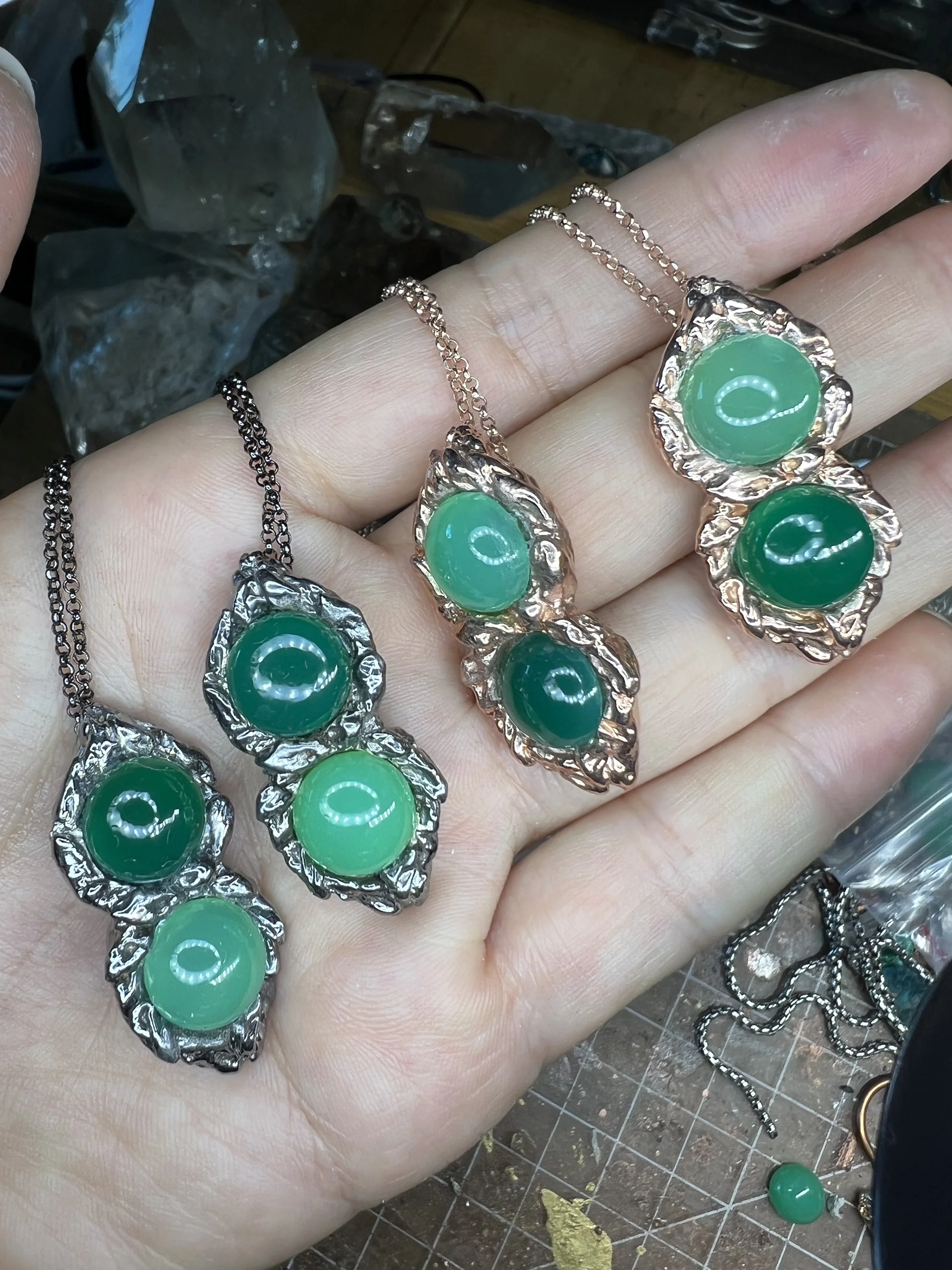 as seen worn on twin characters June and May portrayed by Alice Hewkin