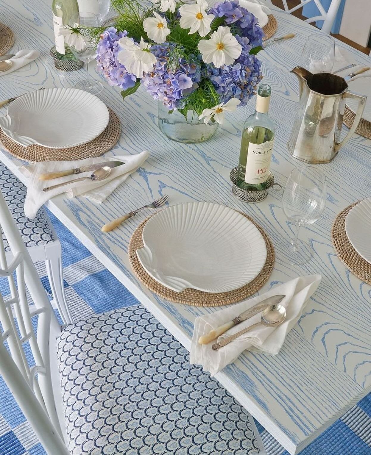 Summer mode: engaged 🌊☀️⛱️ Custom Dining table in Summer Blue Claize on solid Ash for @trellishomedesign 
.
Interior Design: Trellis Home Design
📸: @janebeilesphoto
Builder: @ejjaxtimerbuilderinc
Architect: @patrickahearnarchitect
Styling: @karinli