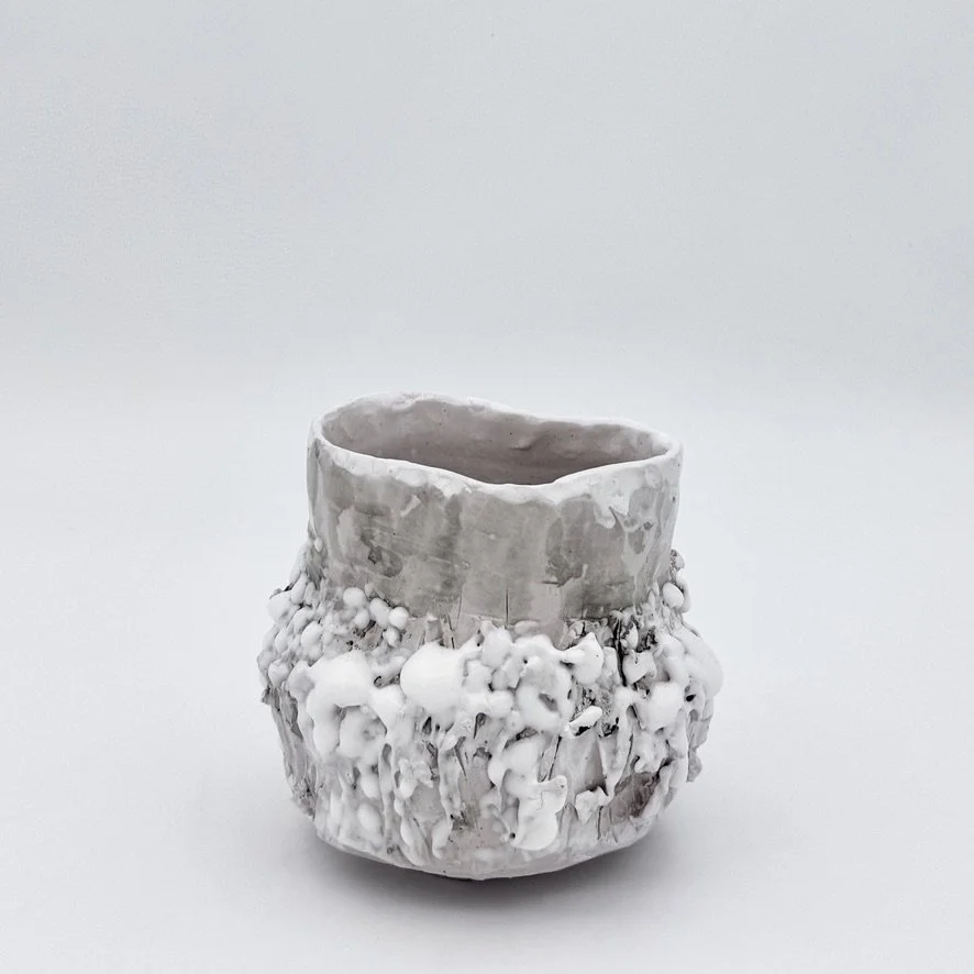 Drifting Round (Porcelain) 5.5x5x5"