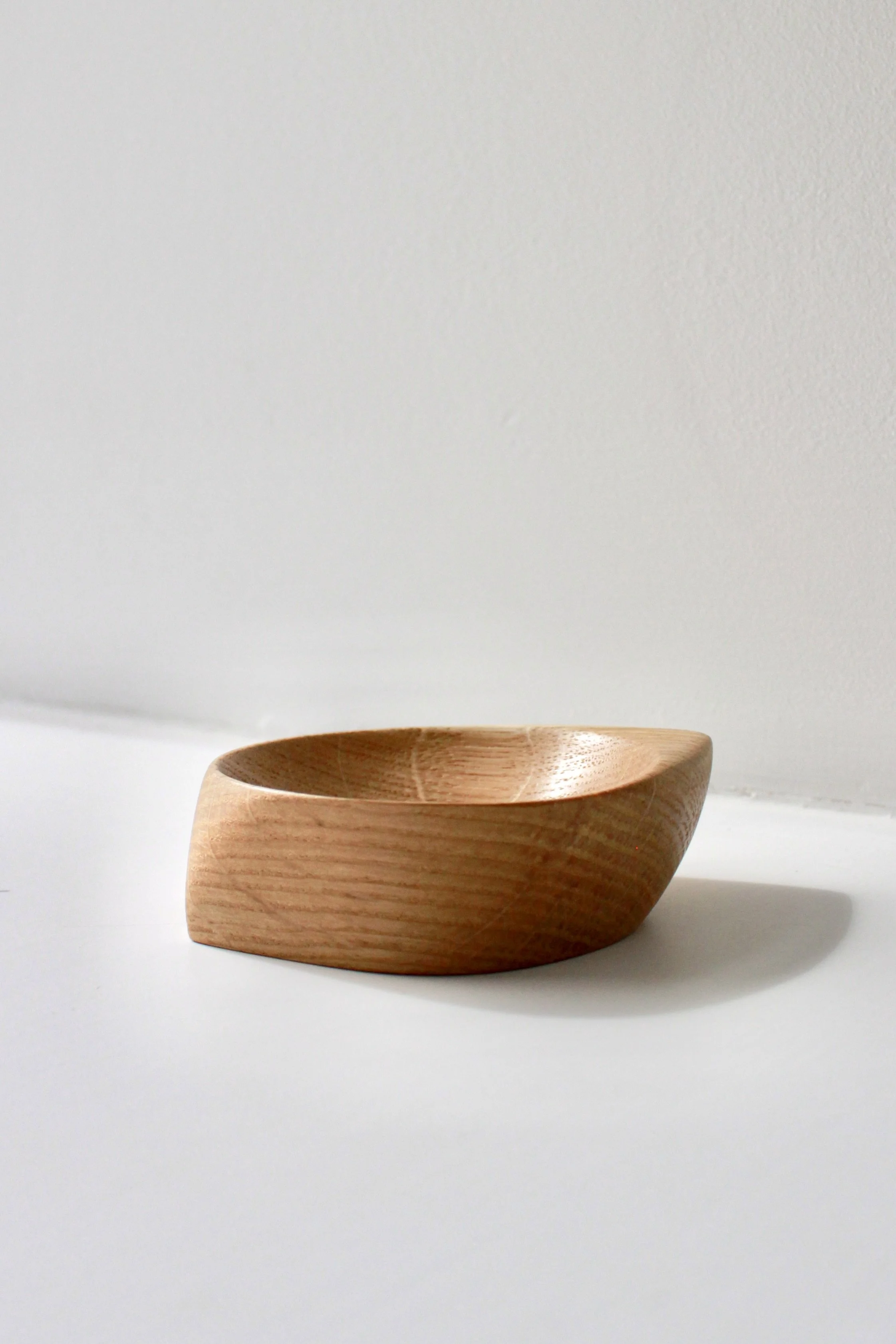Oak Dish III.