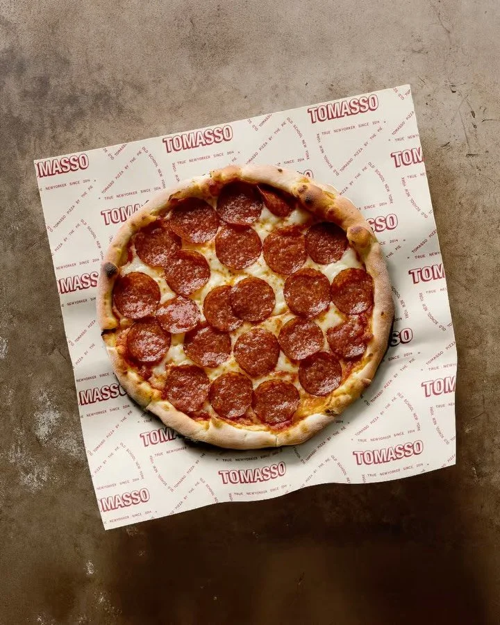 Rebranding project for @tomassonewyorkpizza 🍕 by us🧡 The go-to NY style pizza place in Barcelona!!🙌🏽

Now with a fresh look, modern, timeless and for everyone who truly loves NY style pizza!!