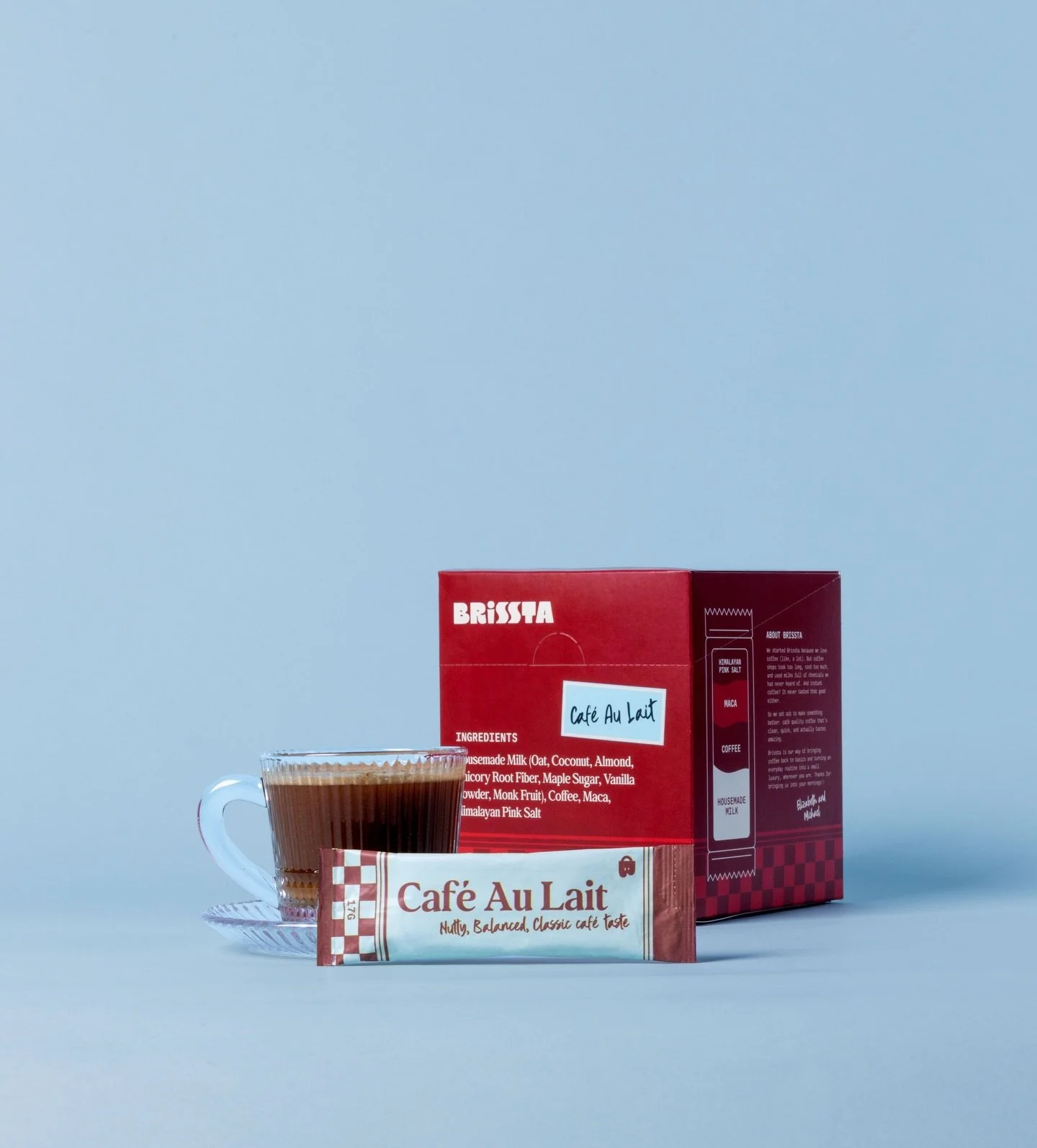 El branding que le hicimos a @drinkbrissta ya es una realidad, queda suuuper poquito para que se lancen al mercado y estas son algunas de las fotos del photoshoot📸☕️👀🧡 

Quieren dar una soluci&oacute;n al caf&eacute; instant&aacute;neo ofreciendo 