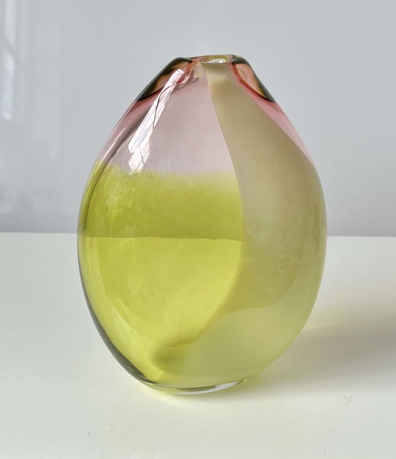 Delicate Pink & Citrus Glass Pod