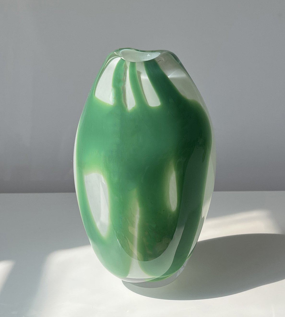 GREEN & WHITE Caligraphy Glass by Michèle Oberdieck 2.jpg