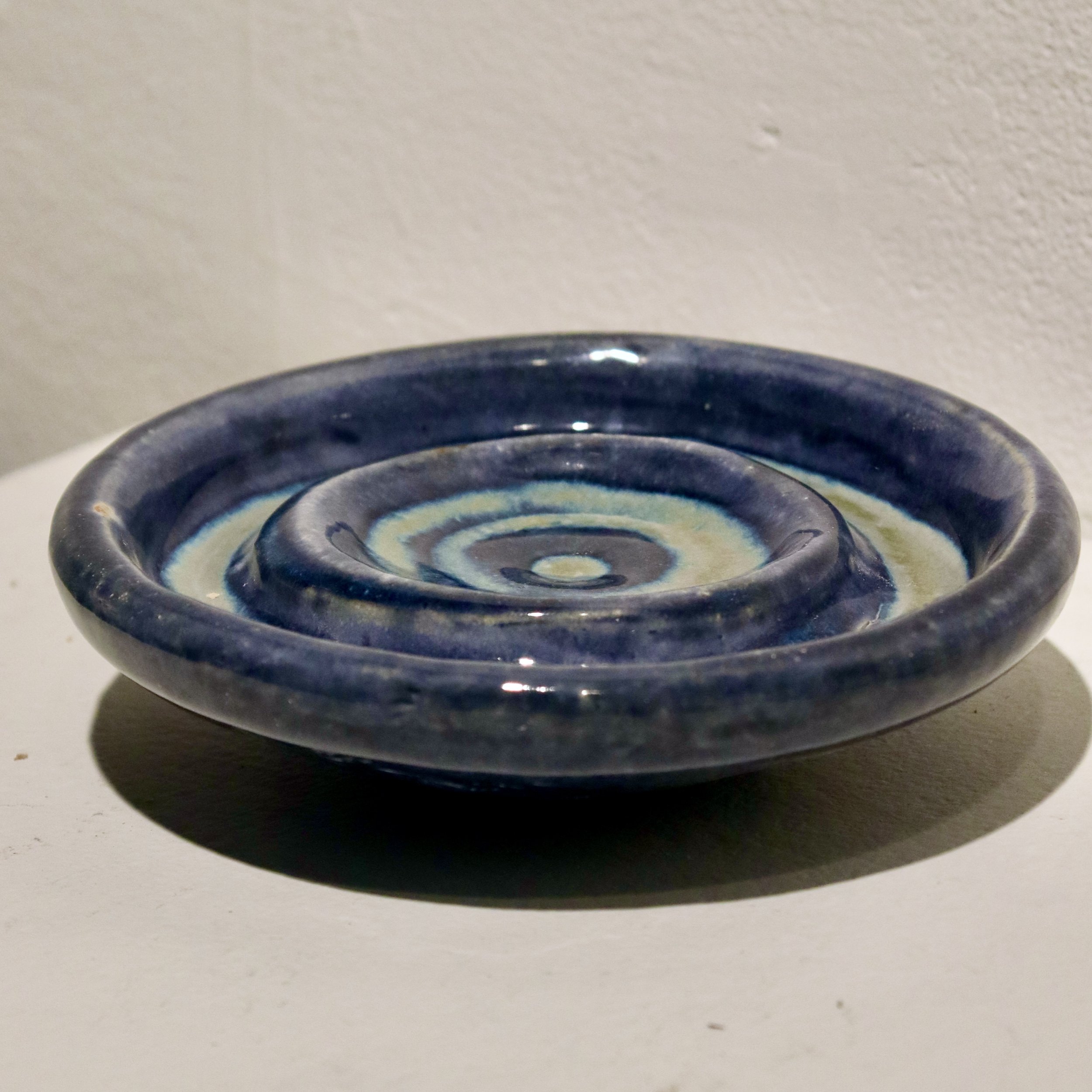 Slow Feeder Lifted Bowl
2023