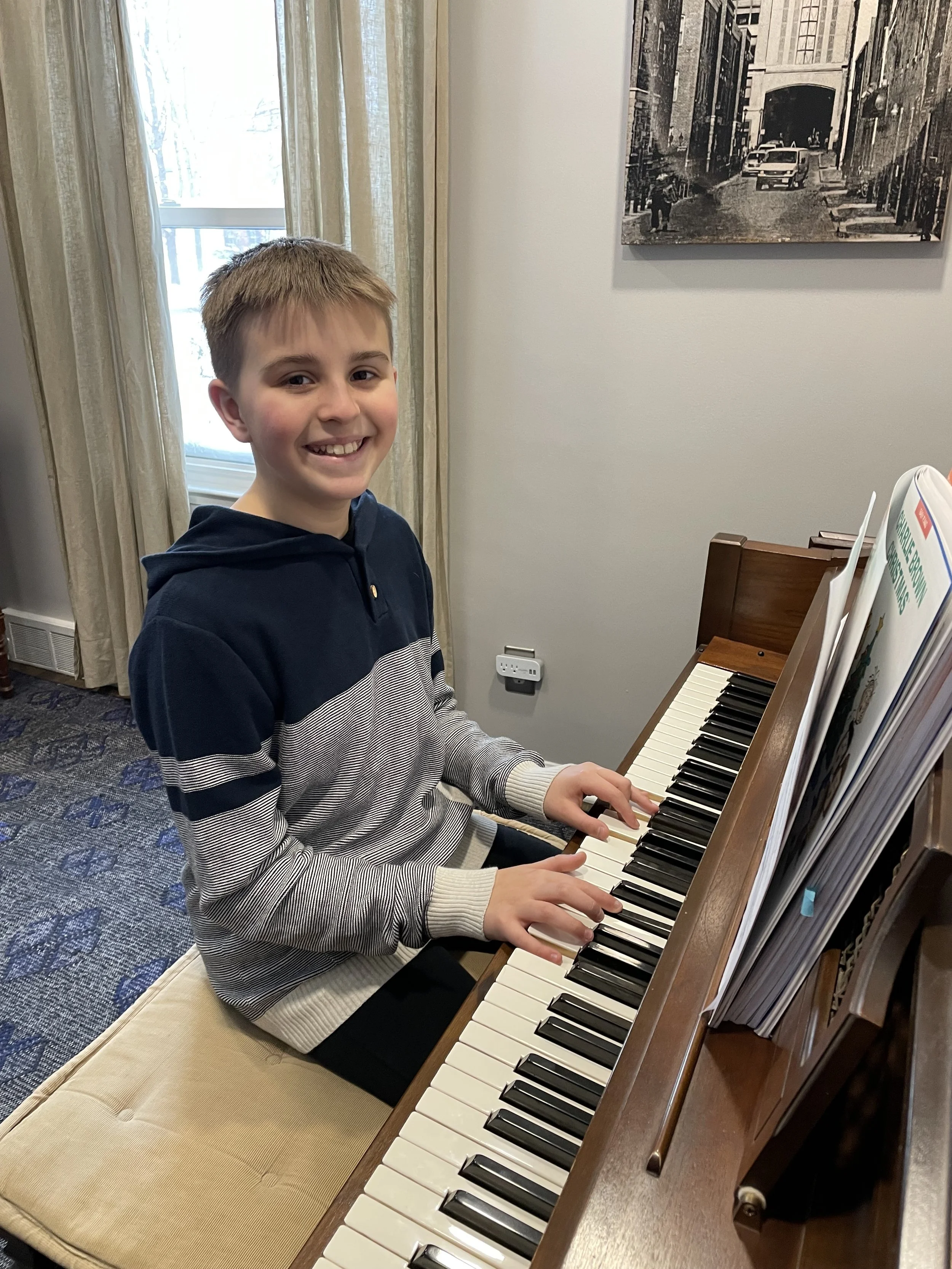 Sam Gravelle, a Murphy Music Makers Student