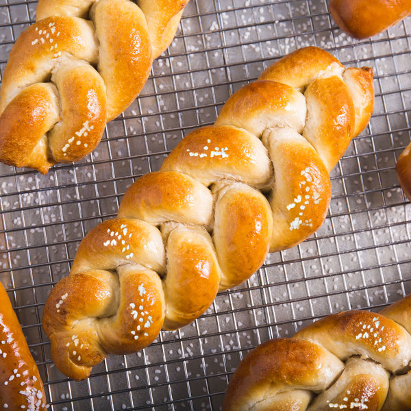 Pretzel Braid.png