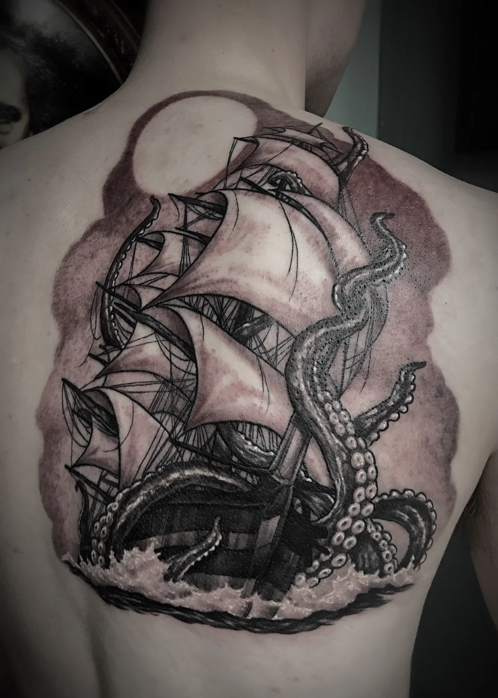 24 Amazing Octopus Tattoos – LuvThat, image size:1000x1400
