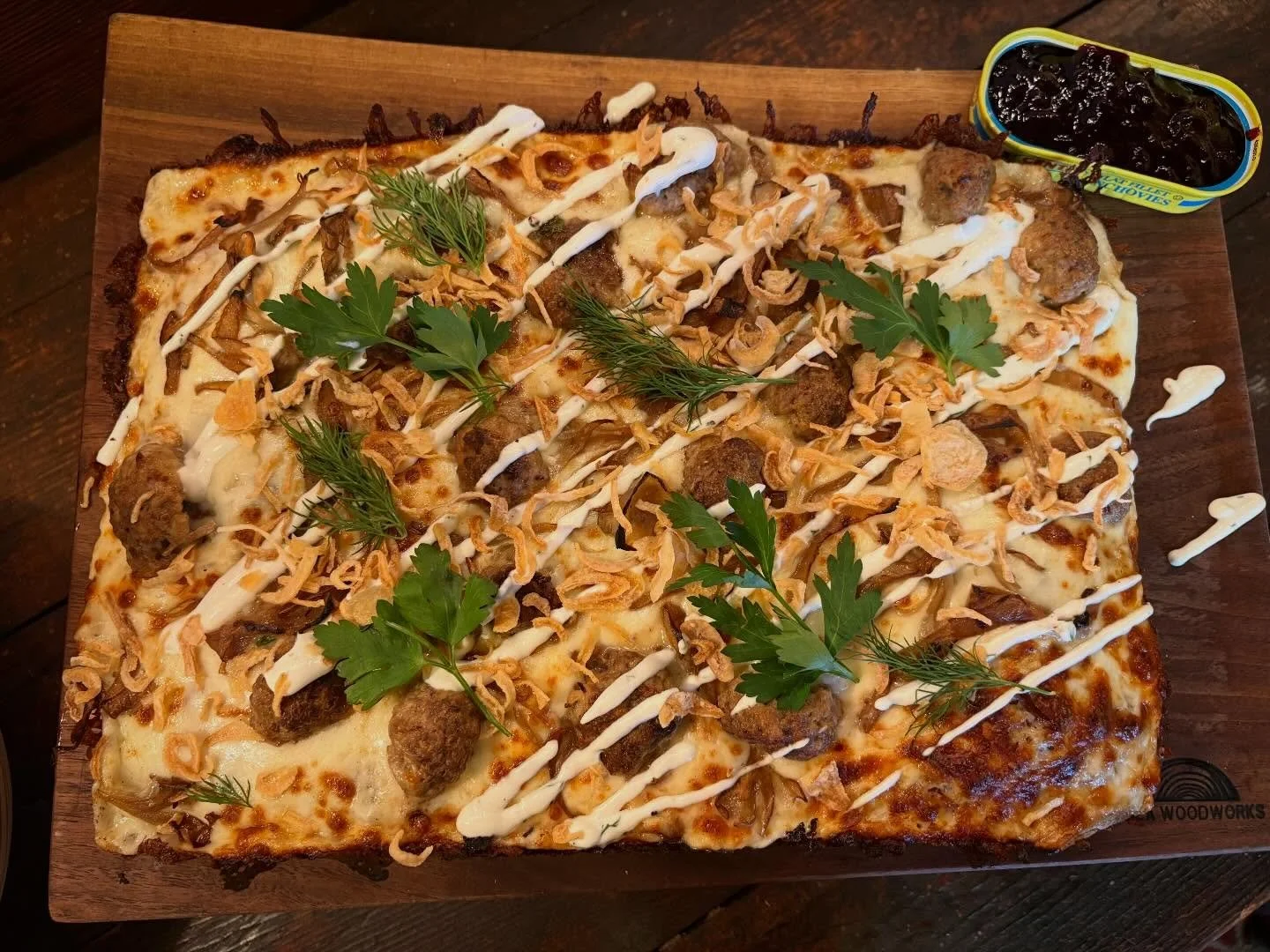 On Wednesdays we get thicccc and we&rsquo;ve got something that might be of a little comfort among the commiserations. We&rsquo;re dropping a Minnesota inspired hot dish Detroit pie in the name of Good:

thiccc cronchy&nbsp;banger, all the wisconsin 