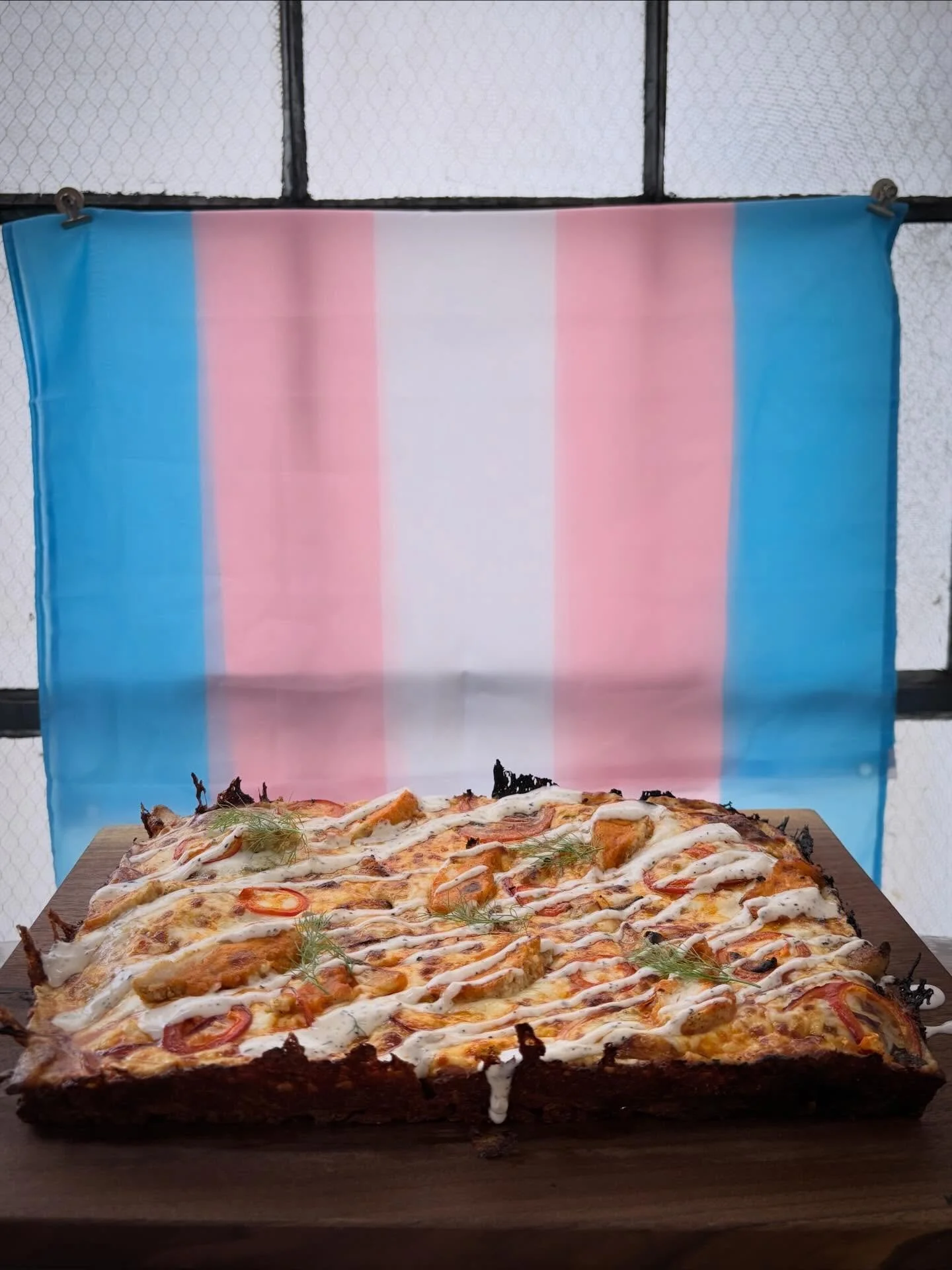 💅🏼 🚚 While we do like to pull in to events towing 4 1/2 tons of screaming wood burning magic behind us and yell: &ldquo;careful, lady driver!&rdquo;, we are taking this ratchet new Kansas ruling incredibly seriously. To all of our trans friends an