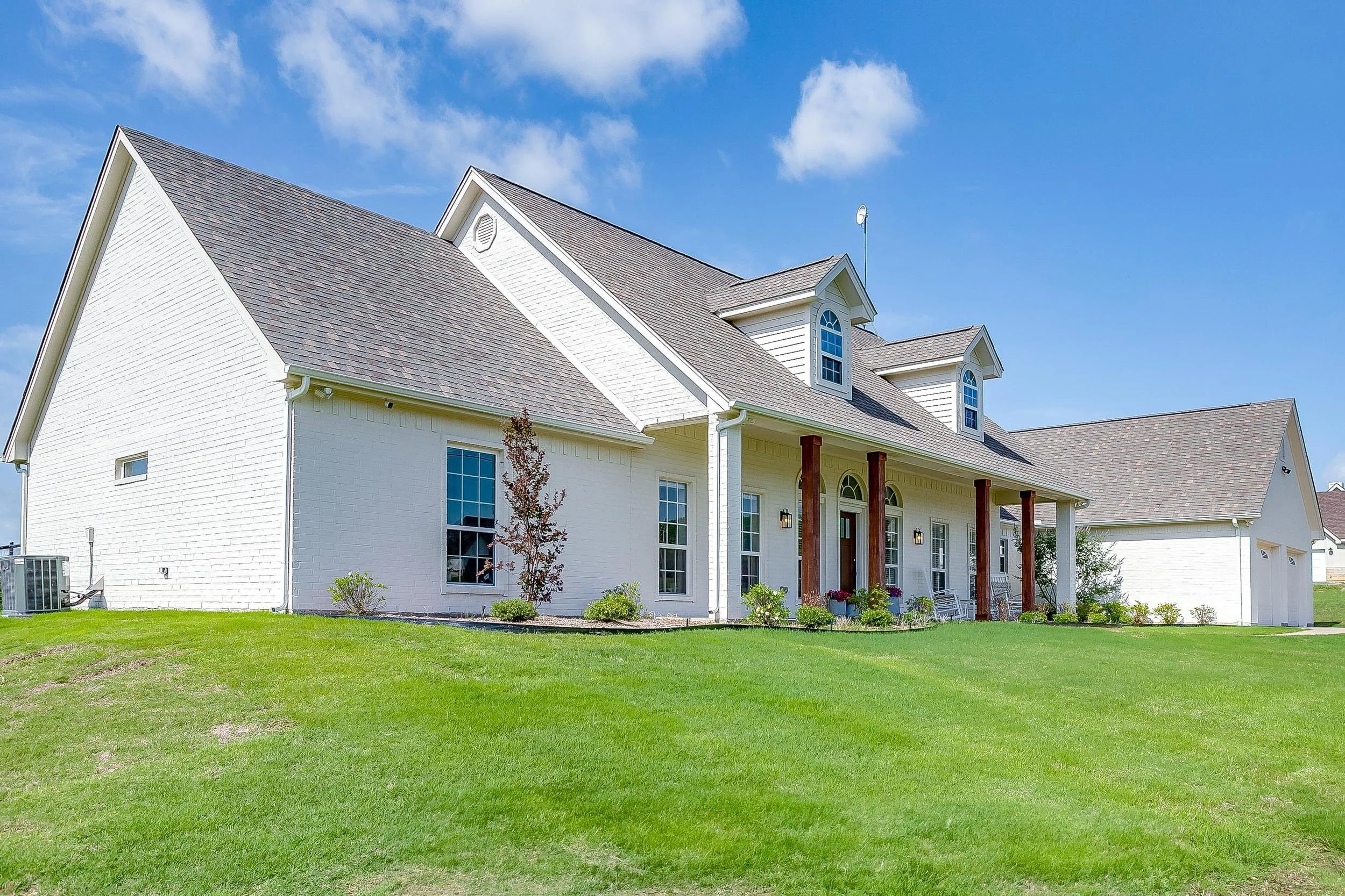 494 Silver Leaf Drive  (6 of 36).jpg