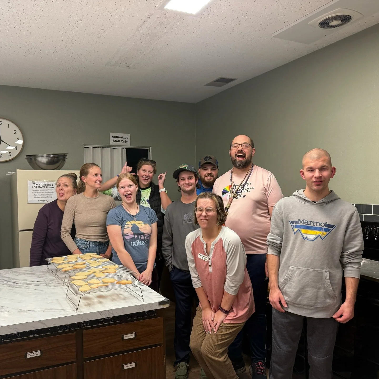 A Belong favorite - Adaptive Cooking Class

Enjoy these pics from Monday! Our last cooking class of the year 👩🏼&zwj;🍳🍪🎄